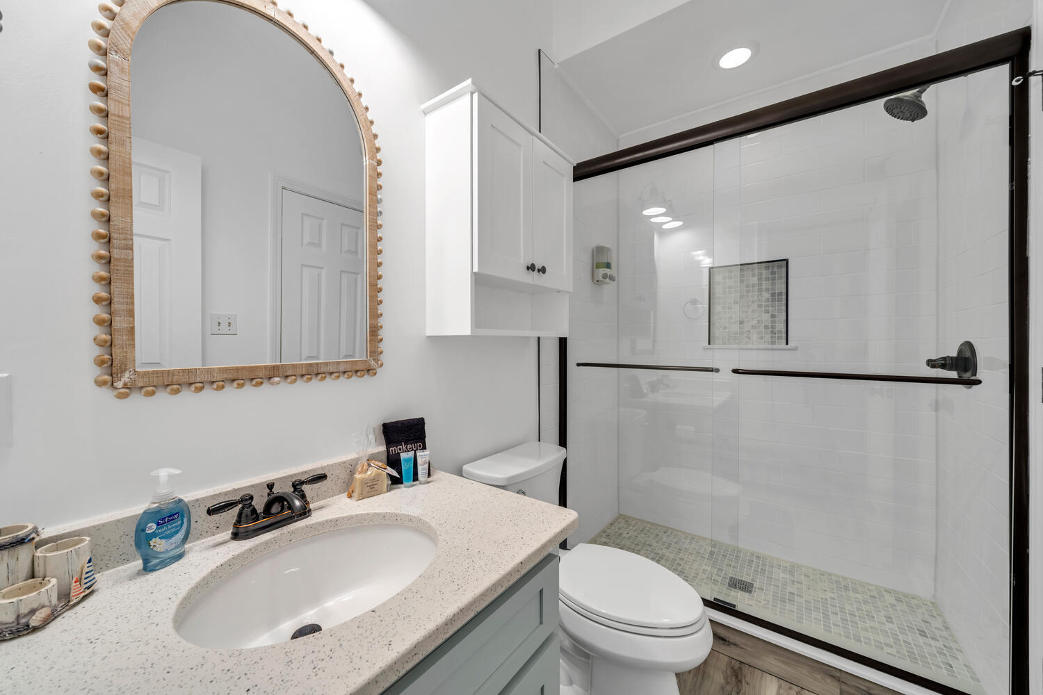 The Palms Condominiums - Residential