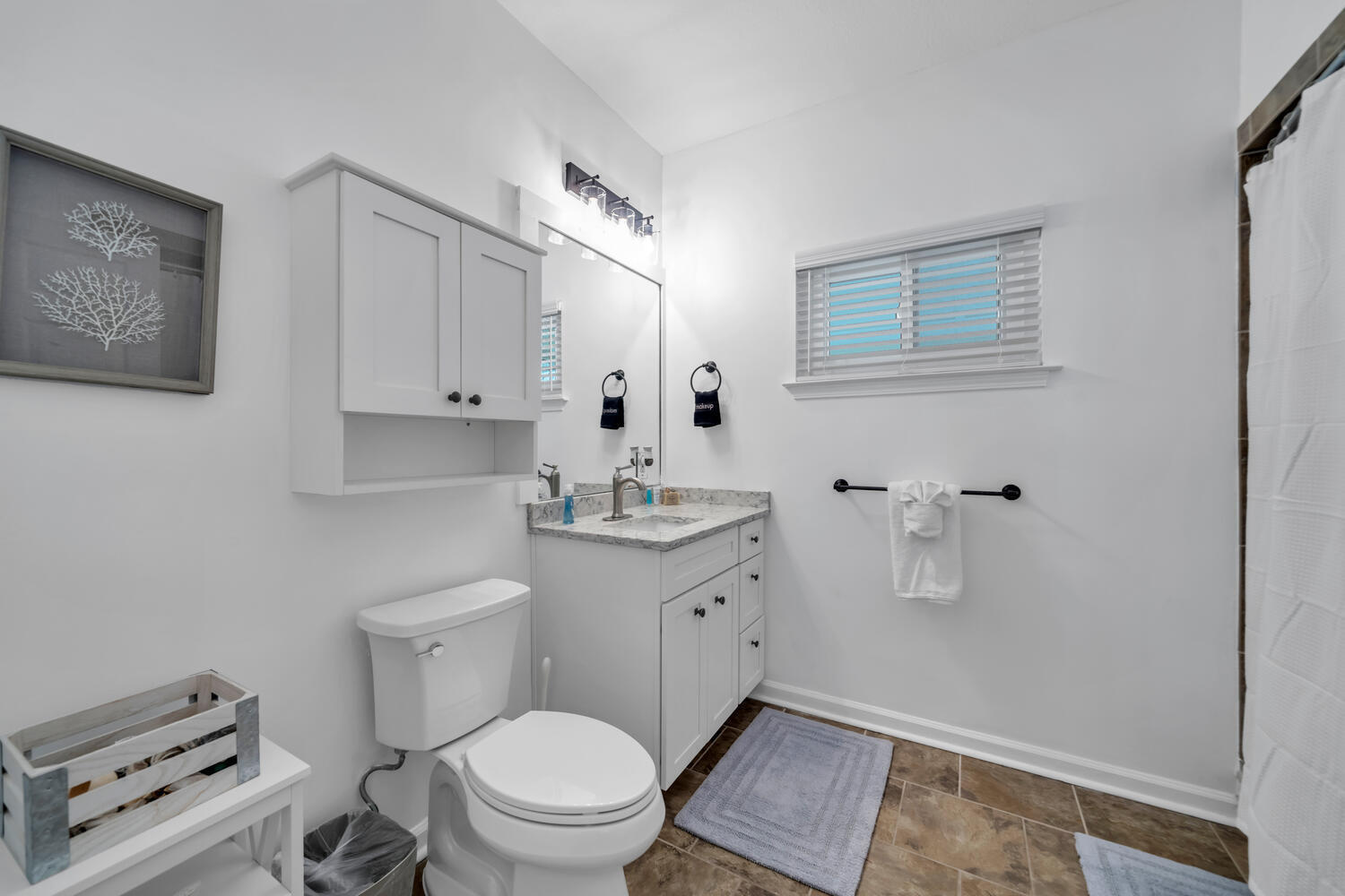 The Palms Condominiums - Residential