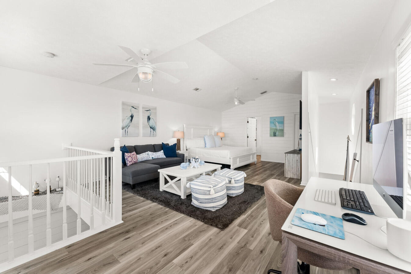 The Palms Condominiums - Residential