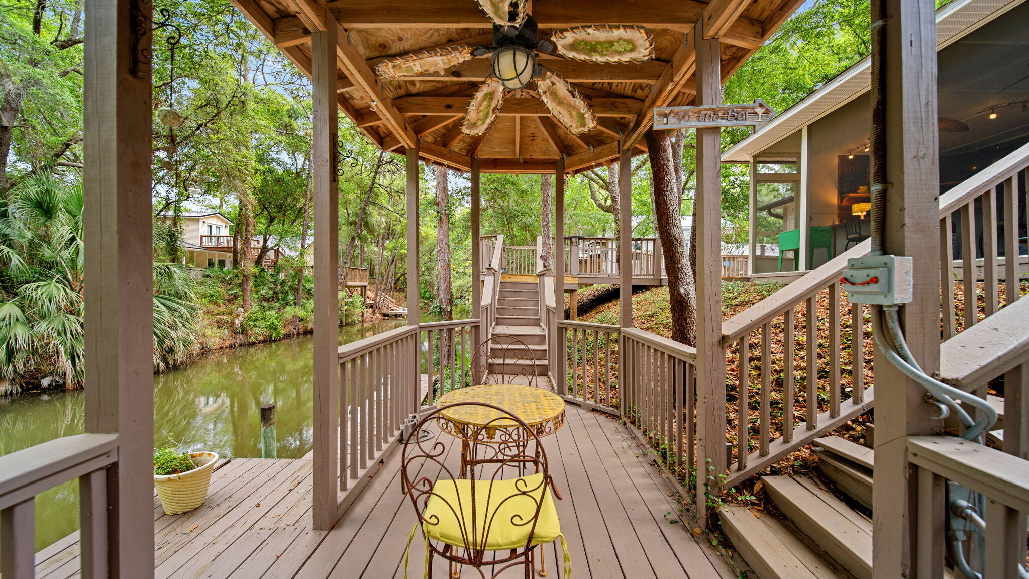 HARBOR OAKS - Residential