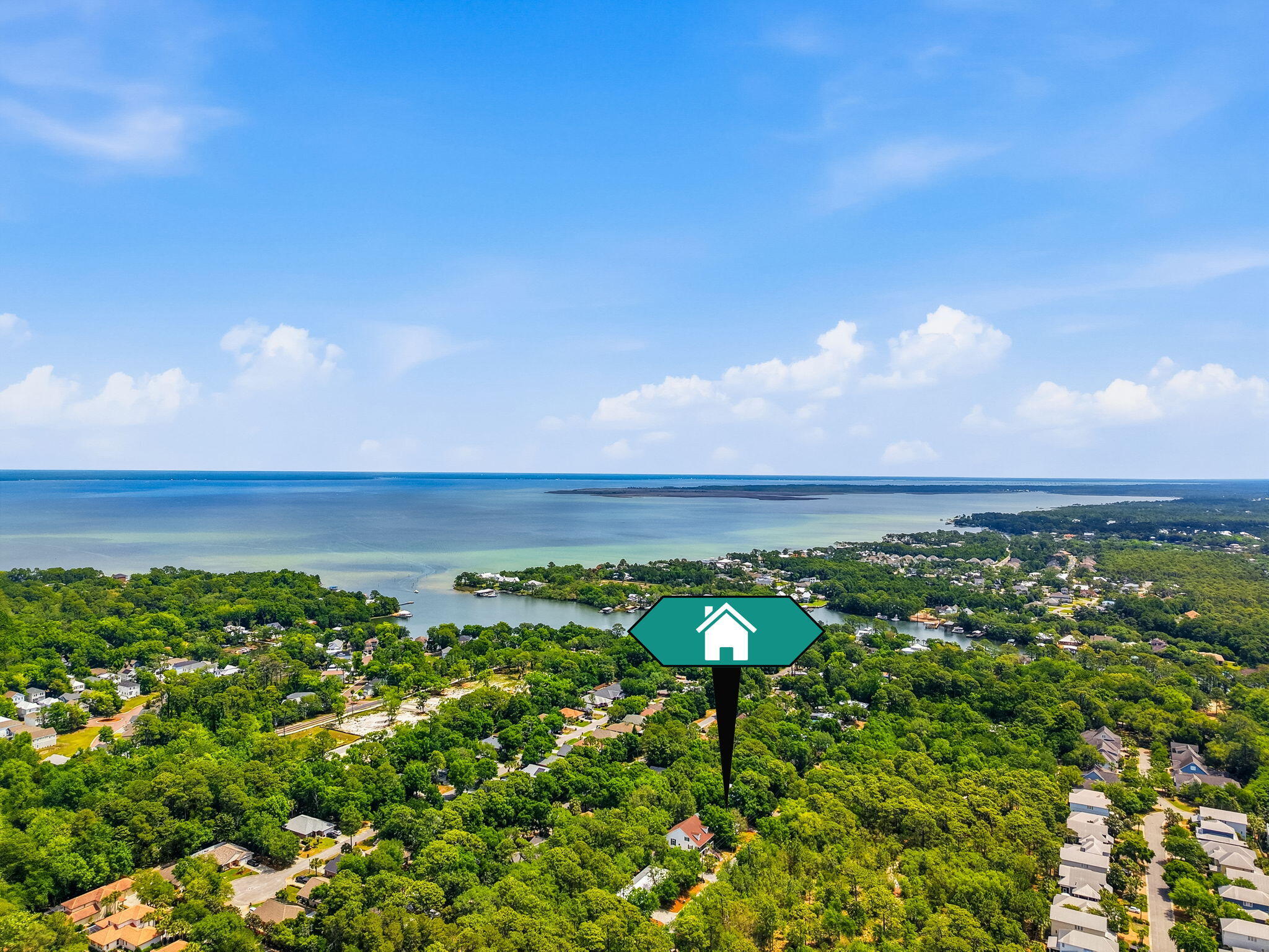 HARBOR OAKS - Residential