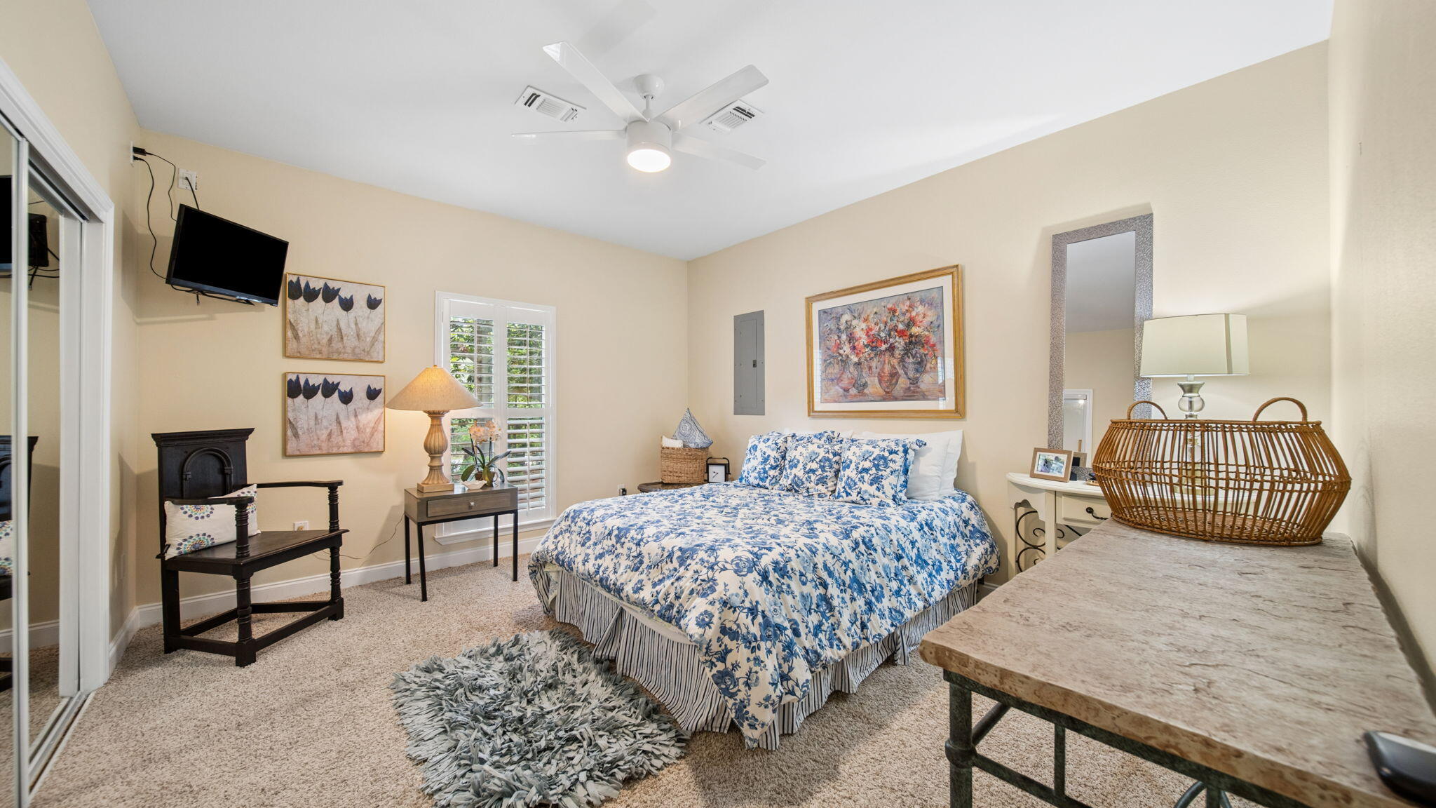 HARBOR OAKS - Residential