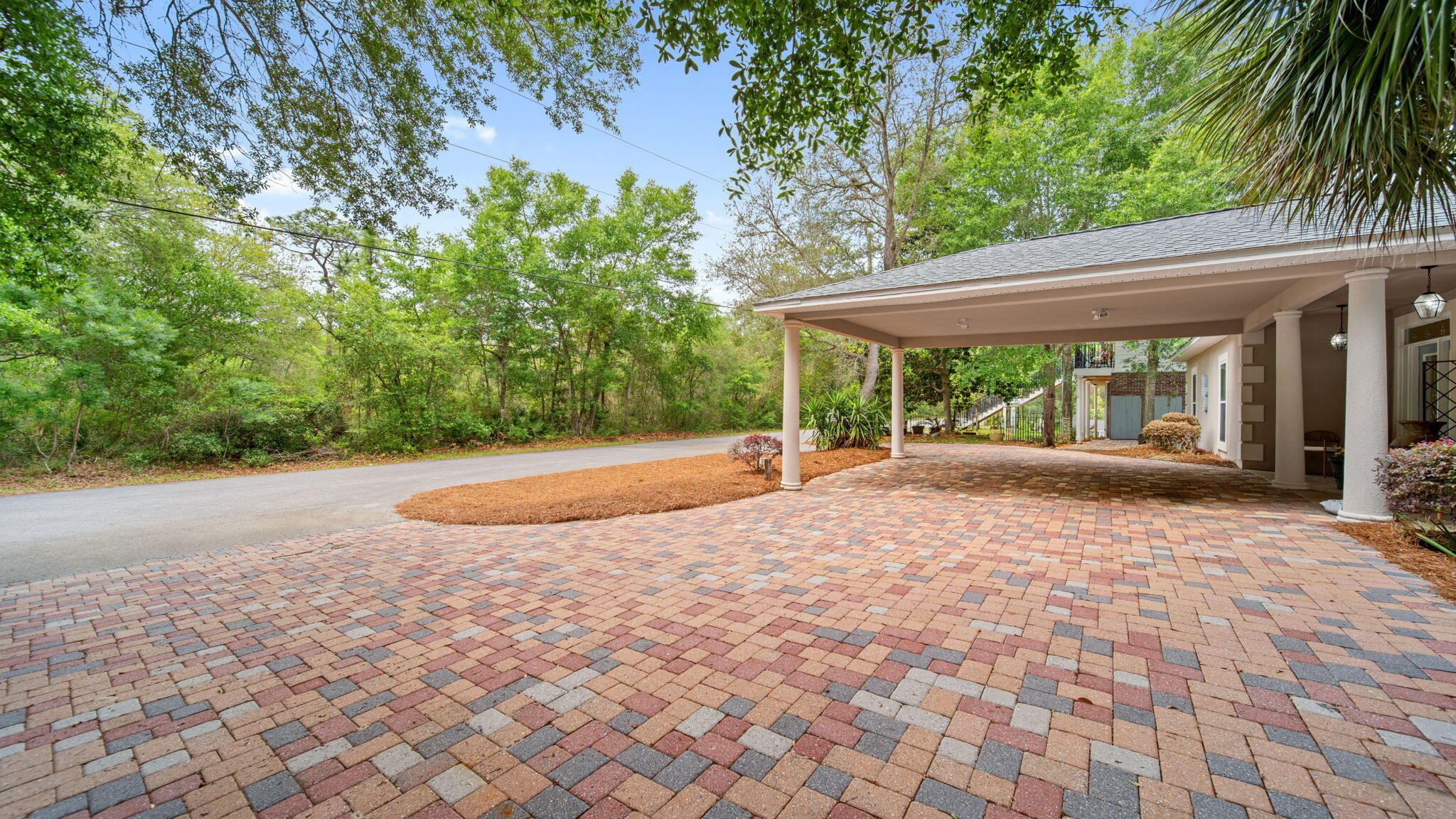 HARBOR OAKS - Residential
