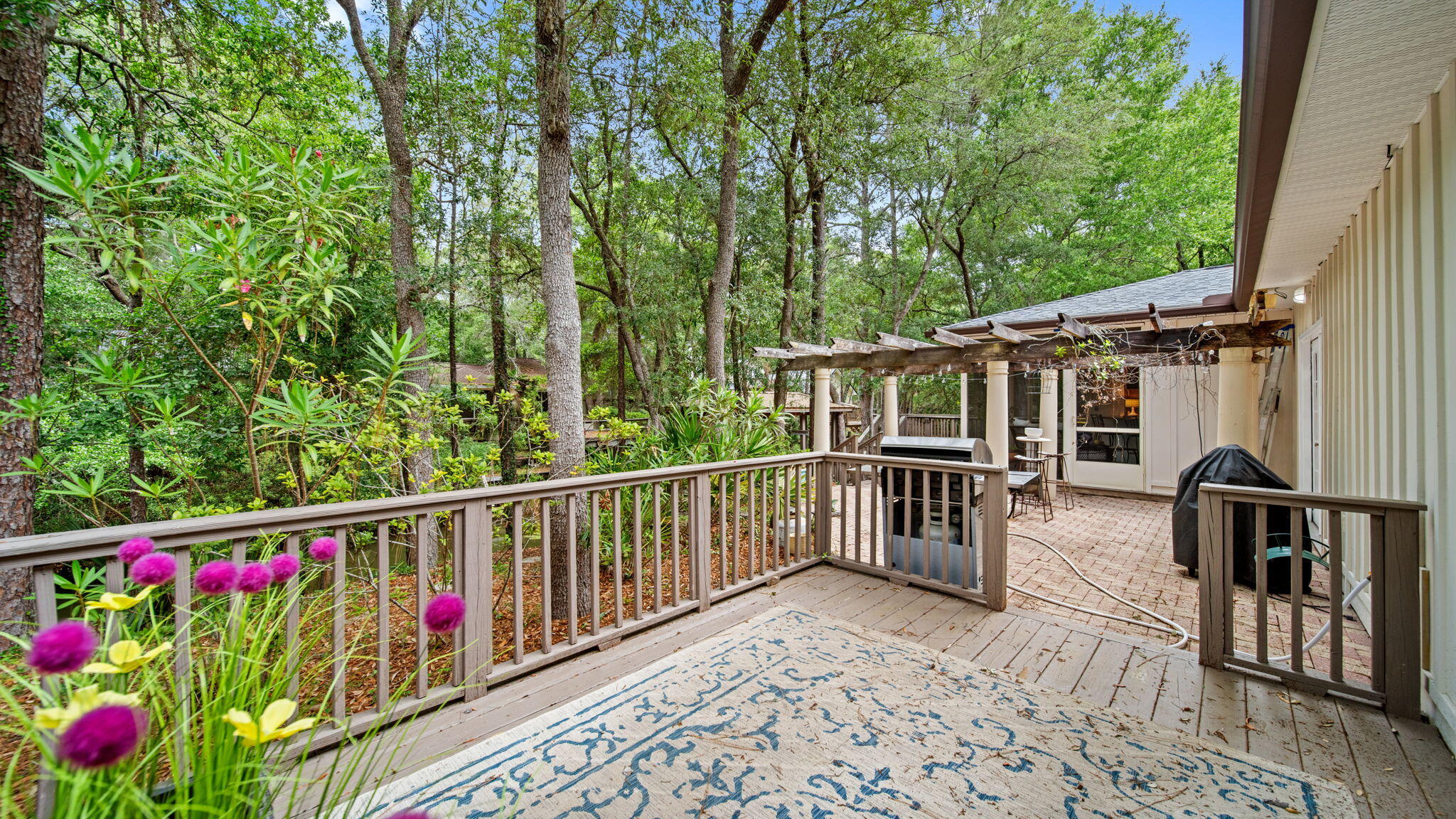 HARBOR OAKS - Residential