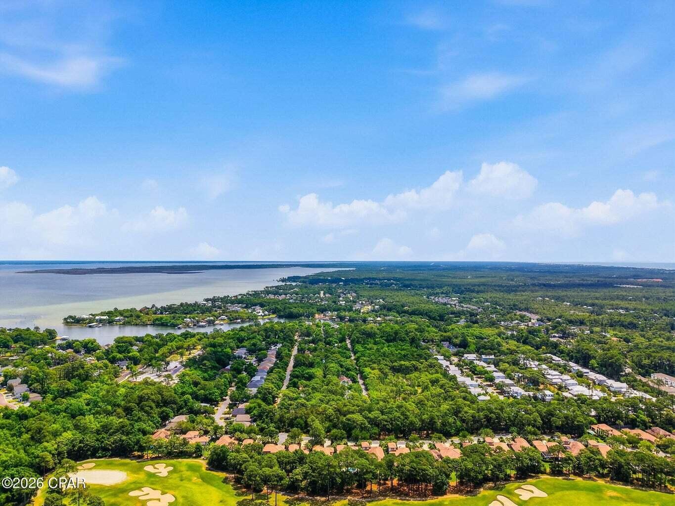 HARBOR OAKS - Residential