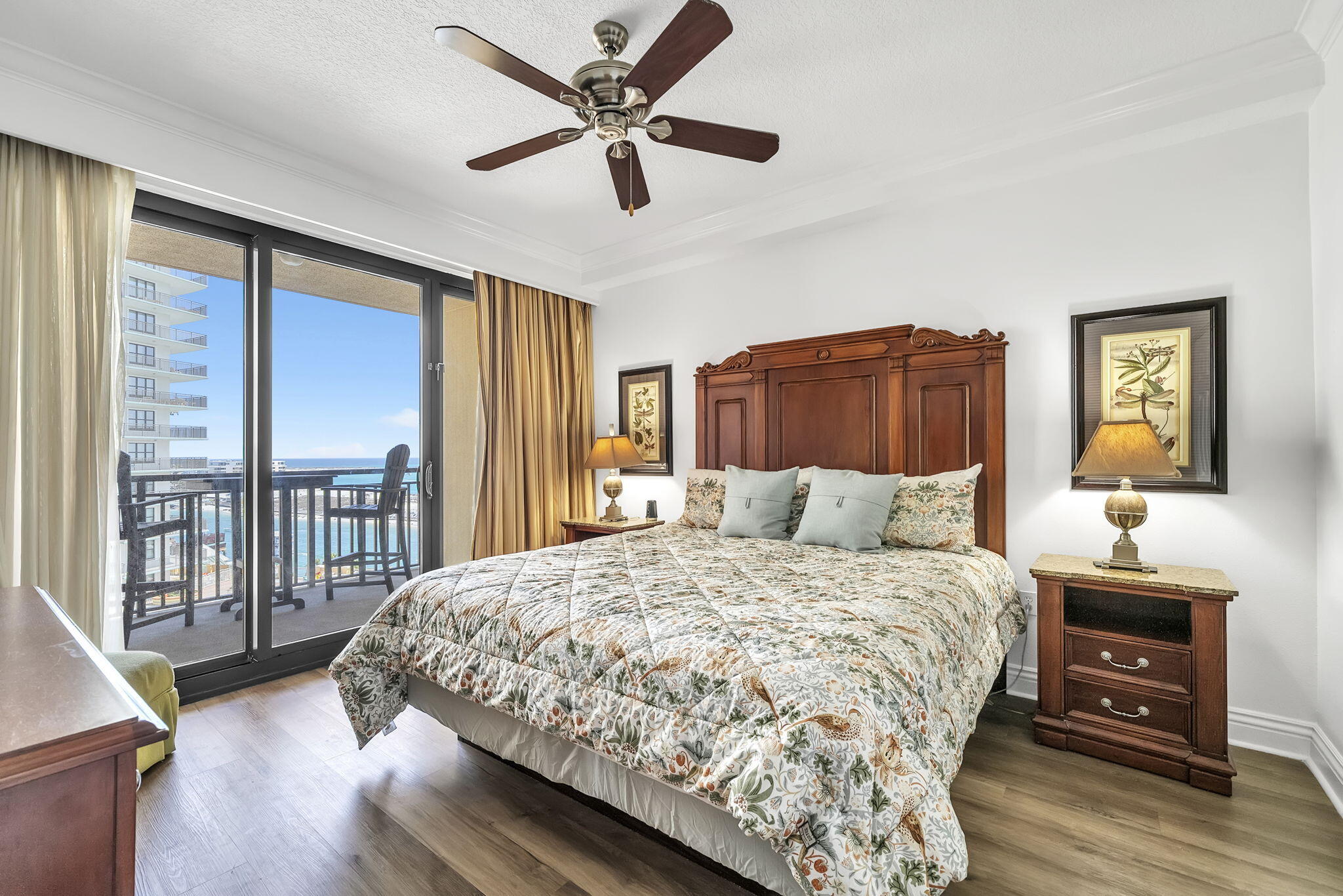 EMERALD GRANDE WEST - Residential