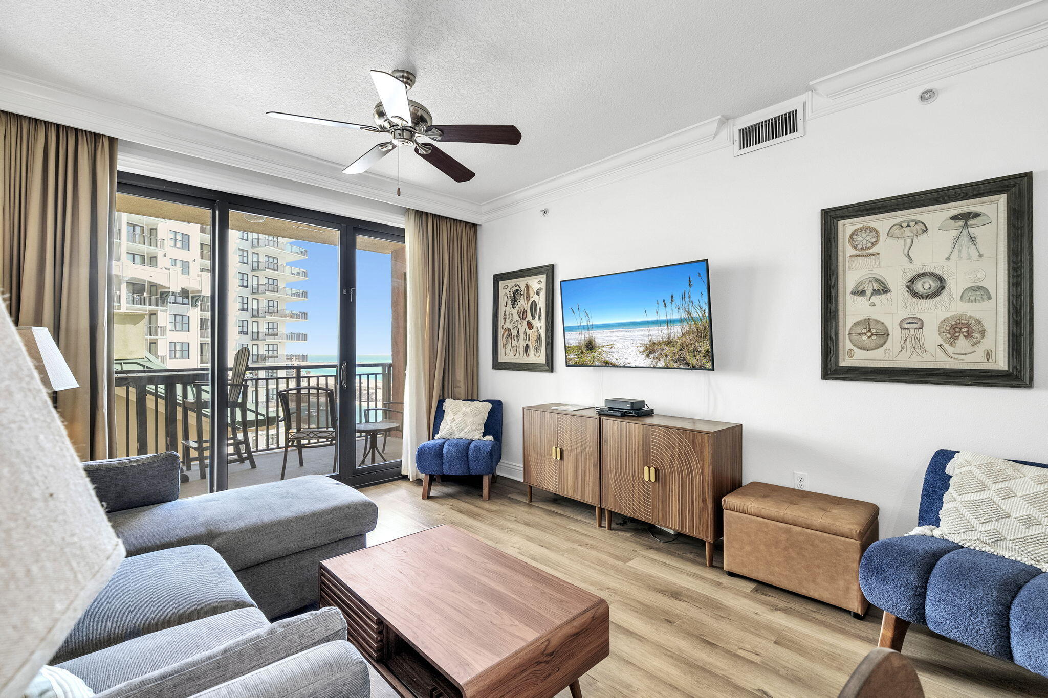 EMERALD GRANDE WEST - Residential