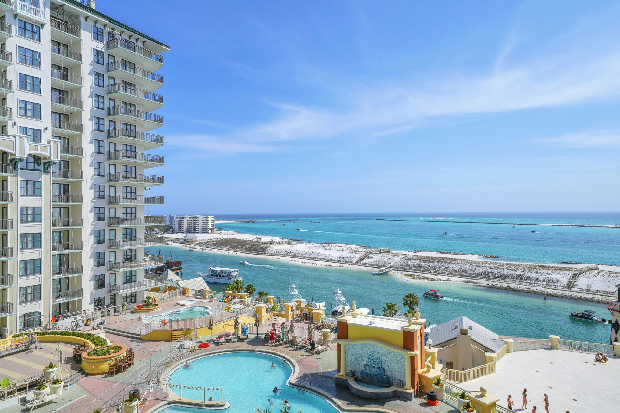 EMERALD GRANDE WEST - Residential