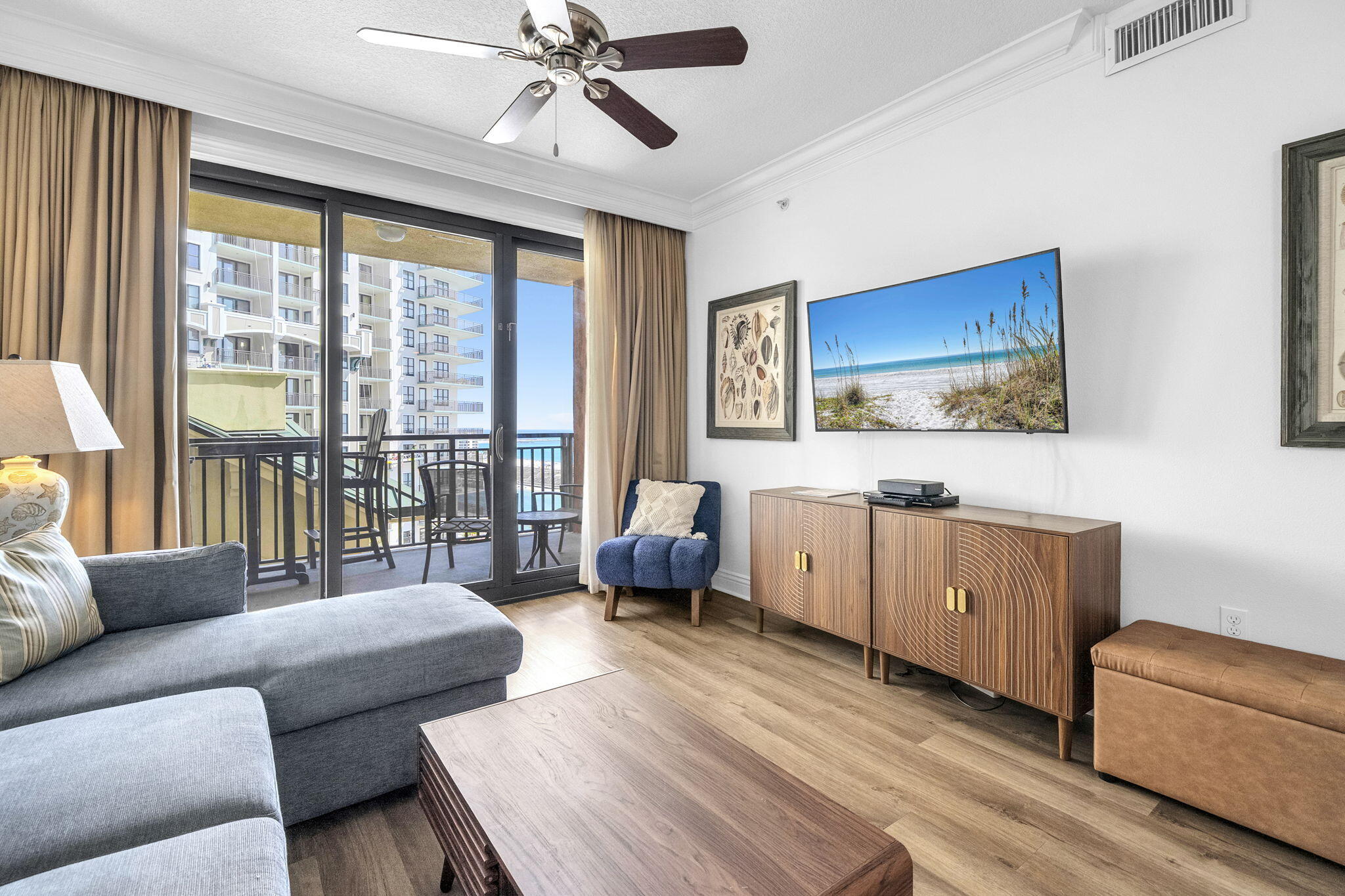 EMERALD GRANDE WEST - Residential