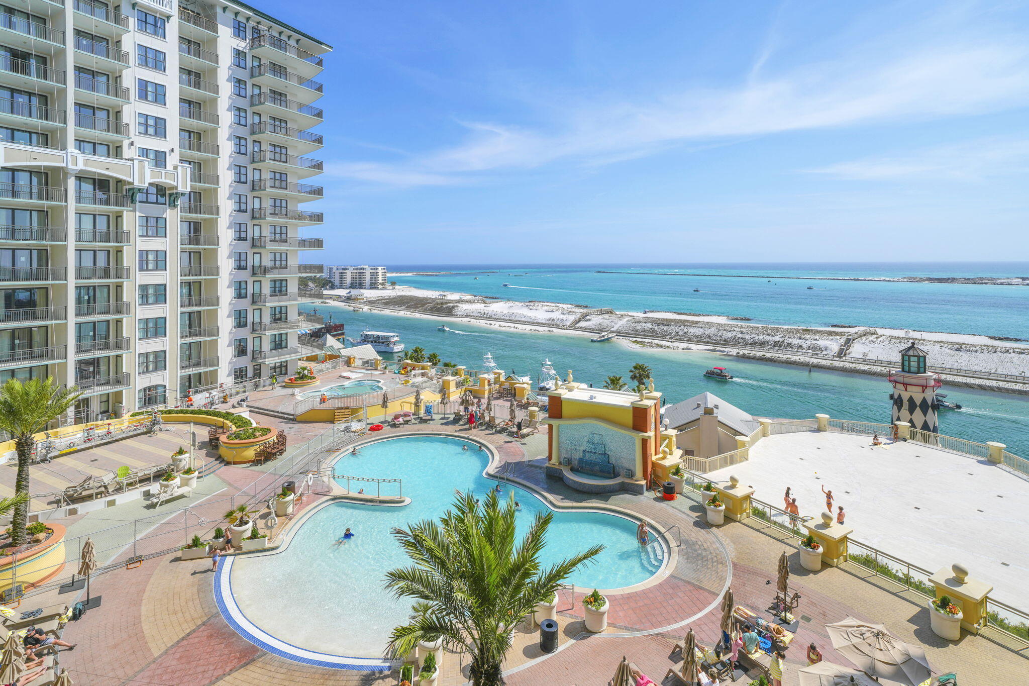 EMERALD GRANDE WEST - Residential