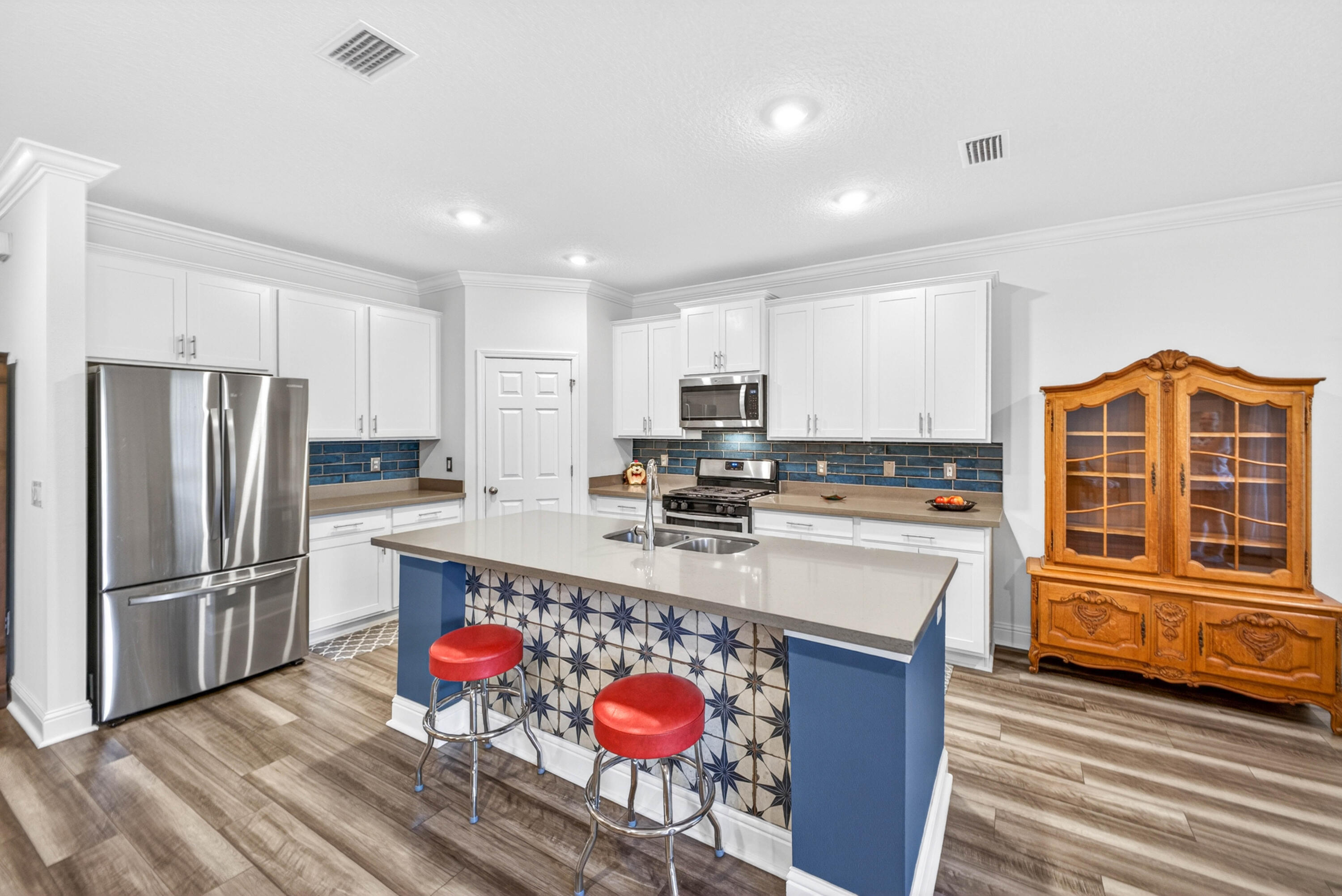 HAMMOCK BAY - Residential