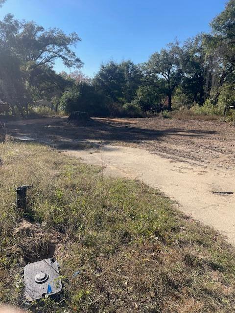 CRESTVIEW LOTS 11 & 12 EX W1/2 OF - Land