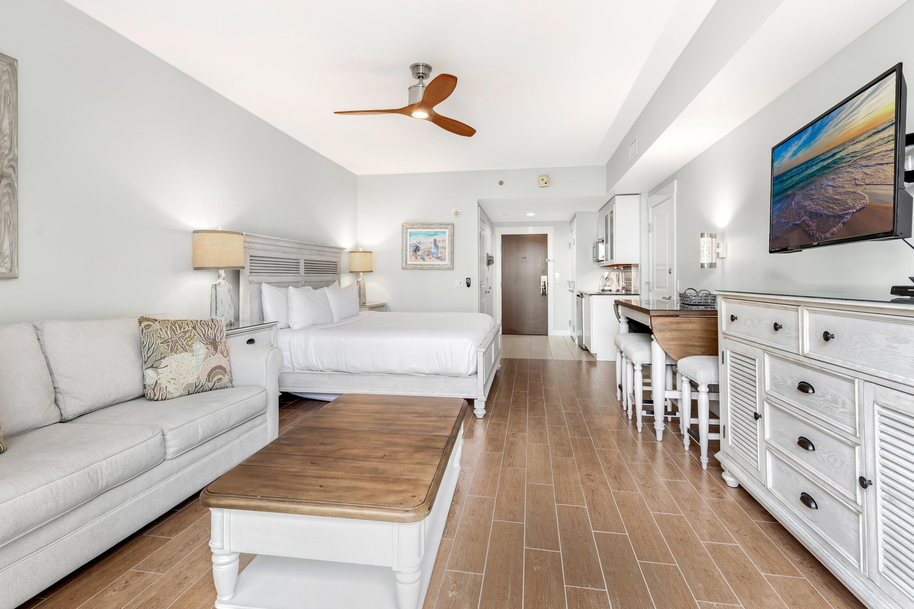 BAHIA CONDO - Residential