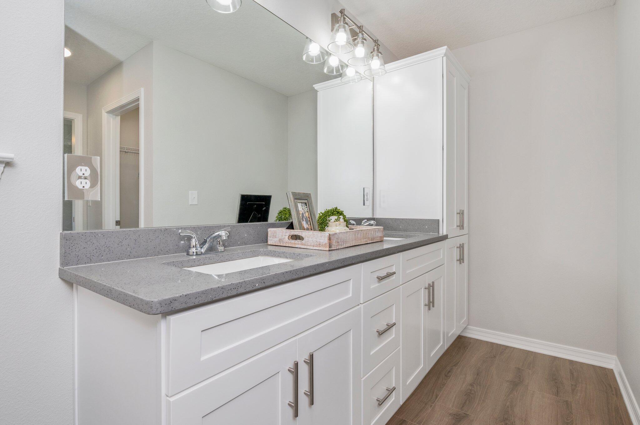 GARDEN CITY - Residential