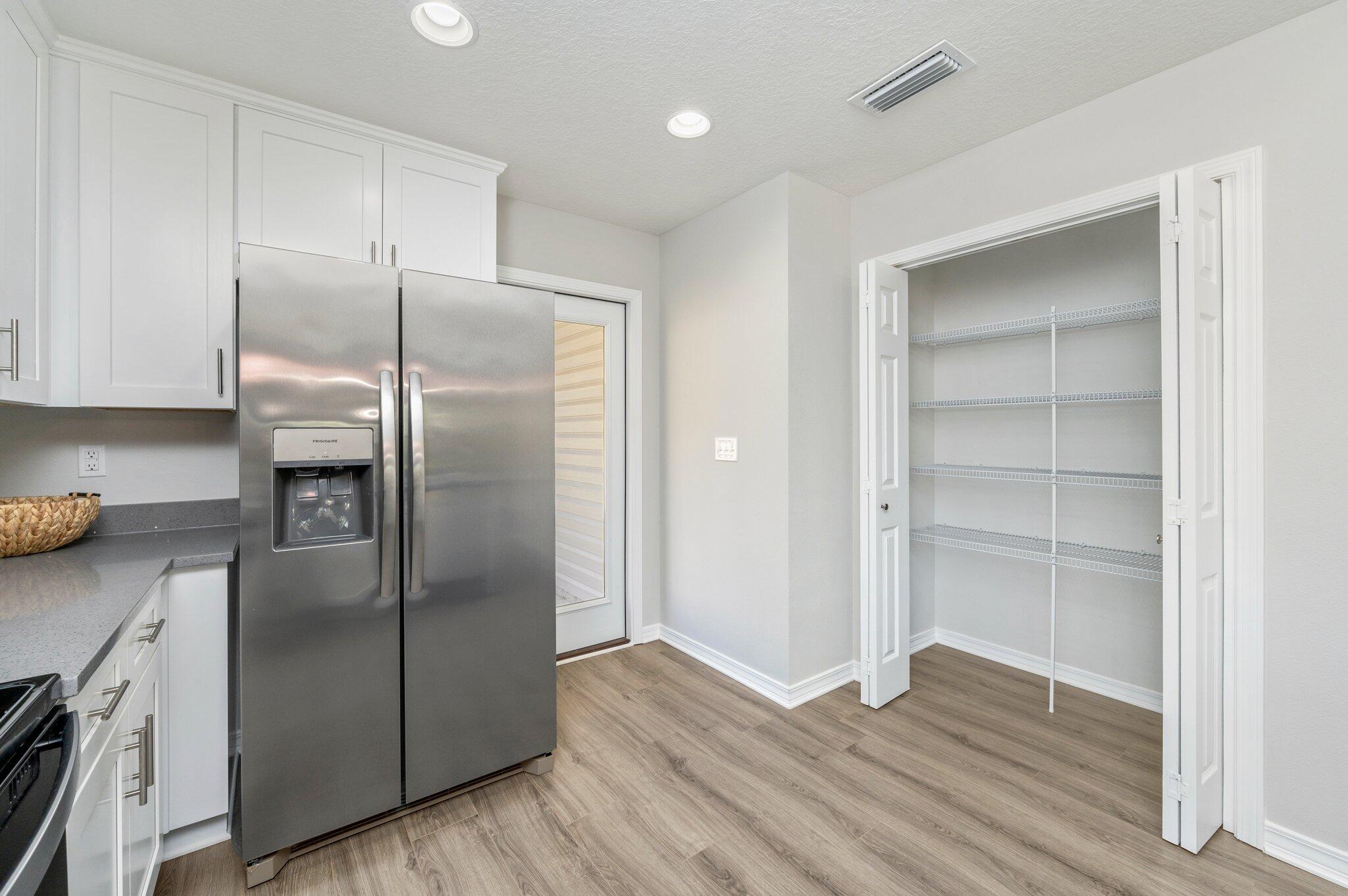 GARDEN CITY - Residential