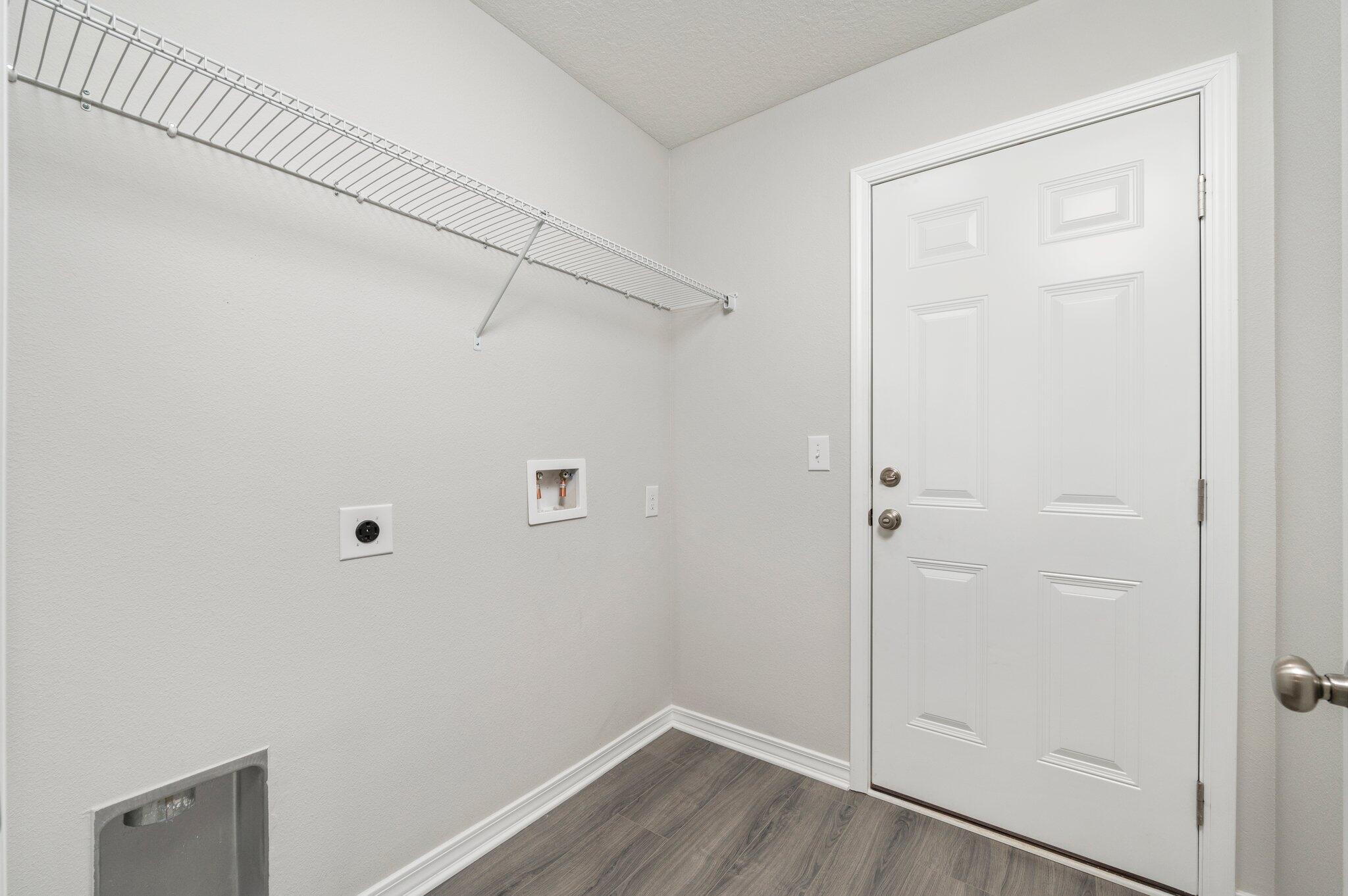 GARDEN CITY - Residential