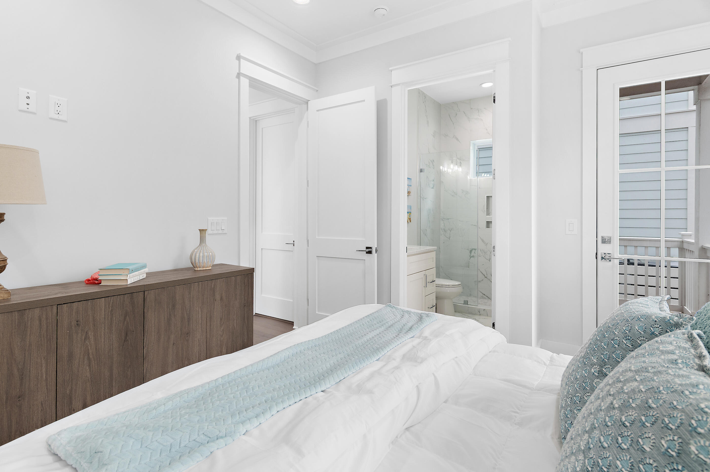 TREETOP S/D - Residential