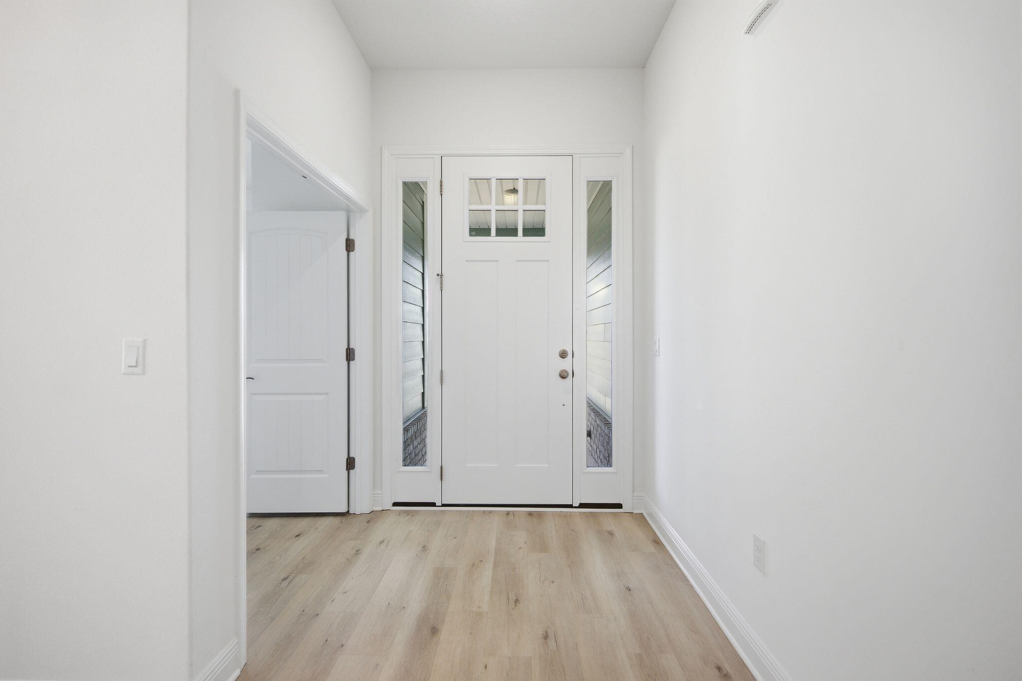 THE BLUFFS AT LAFAYETTE - Residential