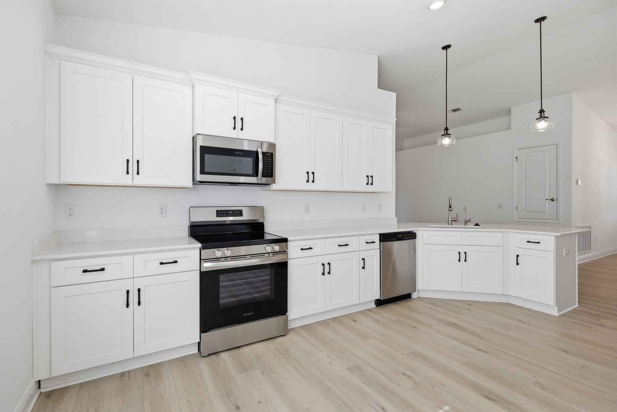 THE BLUFFS AT LAFAYETTE - Residential