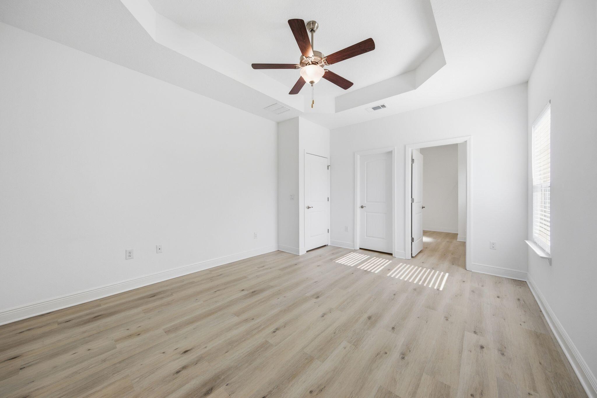 THE BLUFFS AT LAFAYETTE - Residential