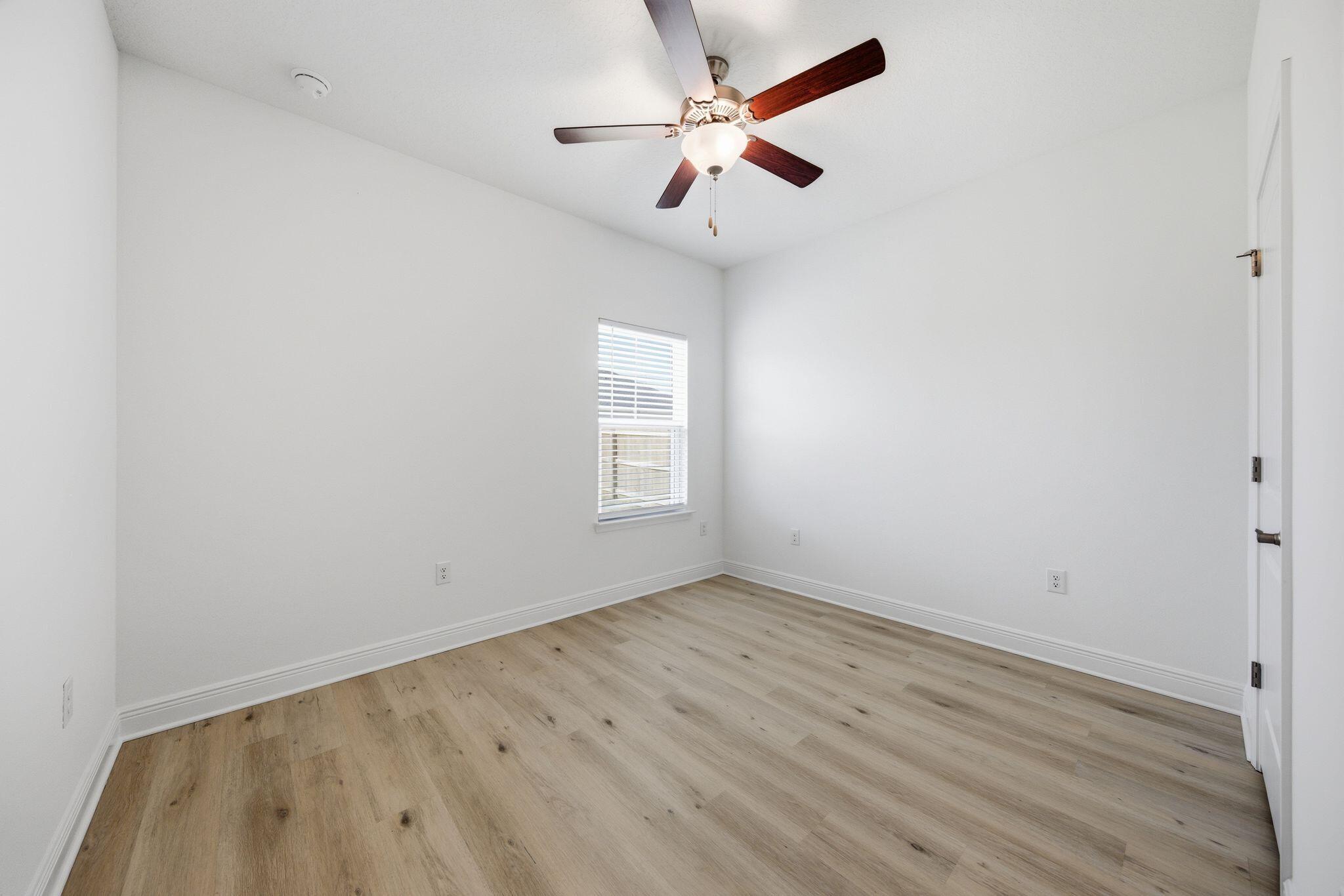 THE BLUFFS AT LAFAYETTE - Residential