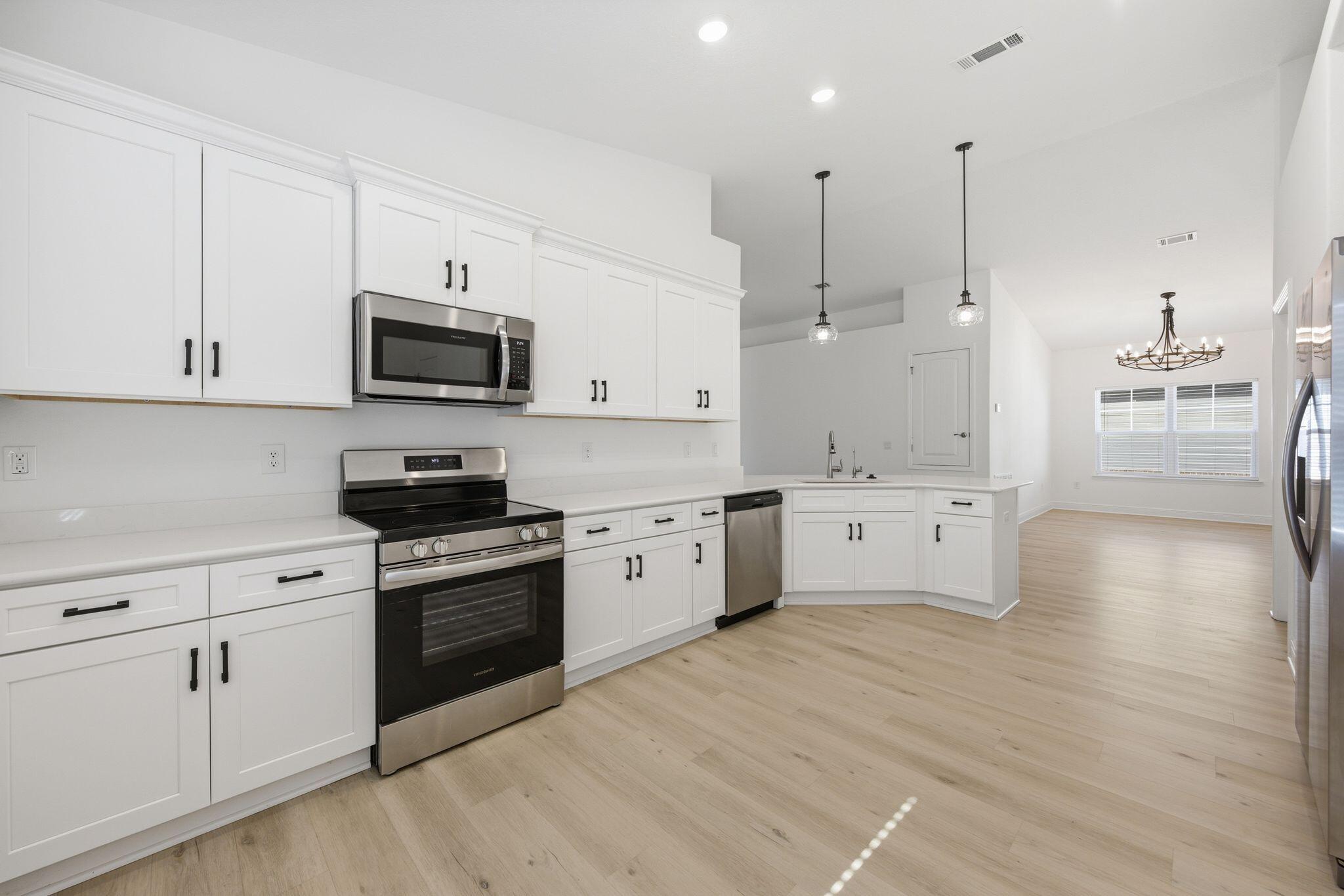 THE BLUFFS AT LAFAYETTE - Residential