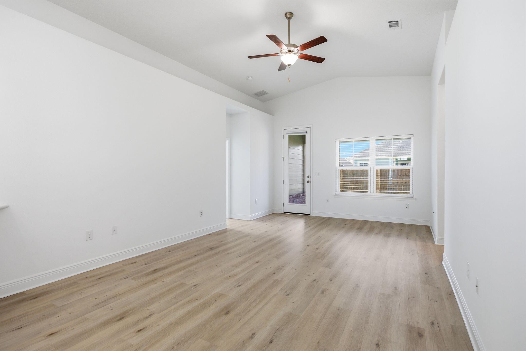 THE BLUFFS AT LAFAYETTE - Residential