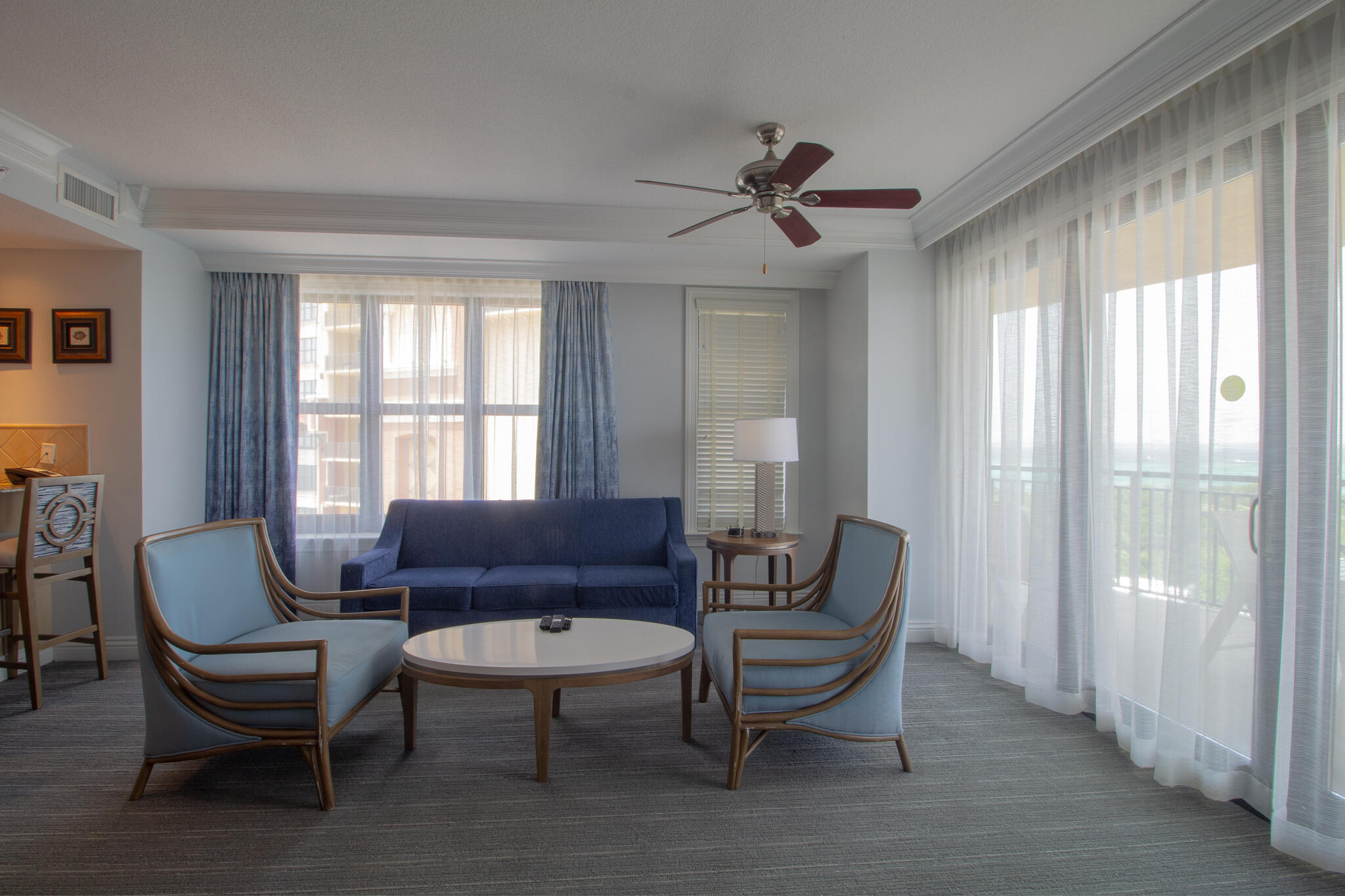 EMERALD GRANDE - Residential