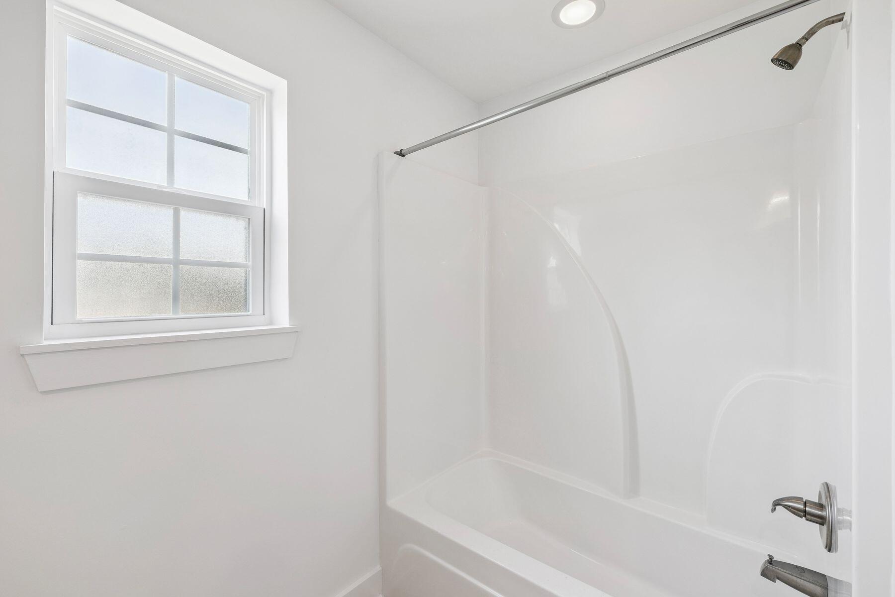 EAGLE BAY - Residential