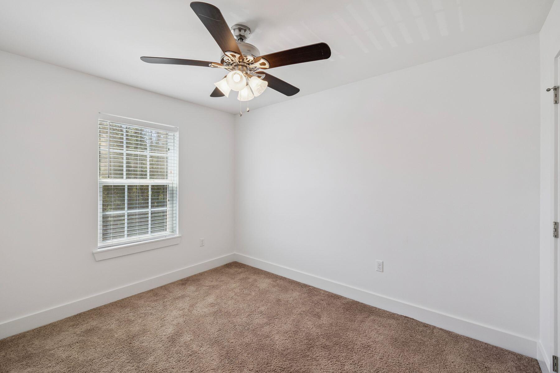 EAGLE BAY - Residential