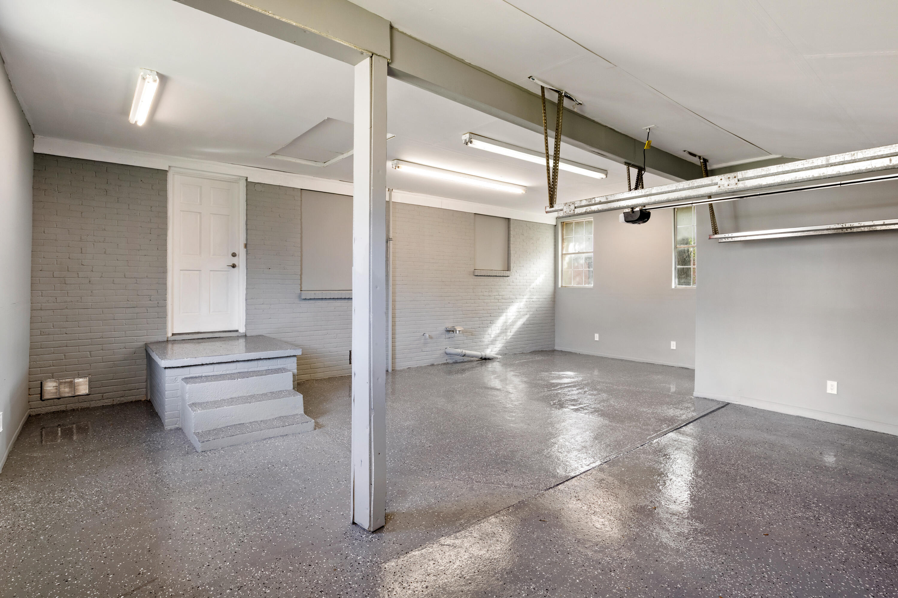 WARRINGTON COURT - Residential