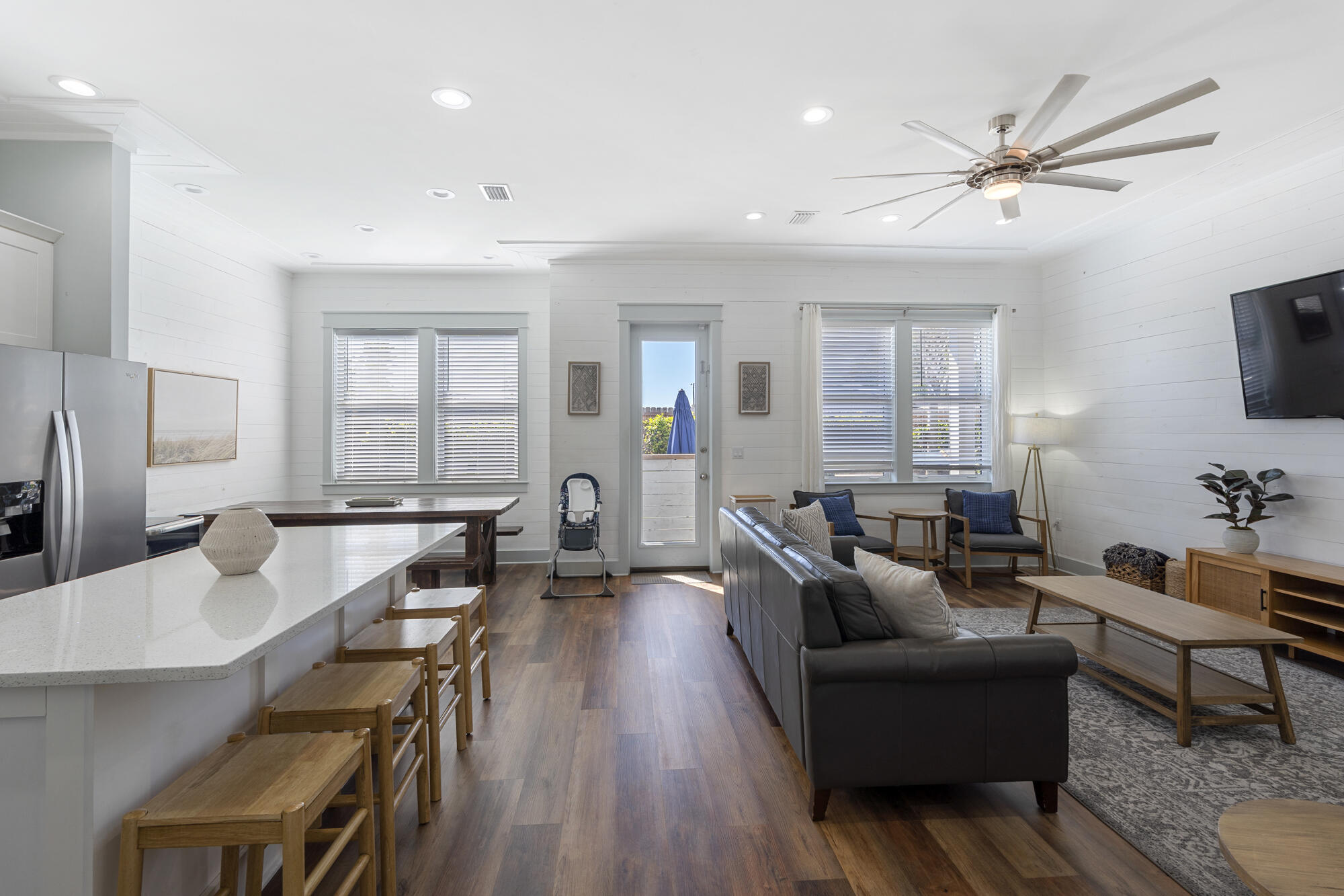 FRANGISTA BEACH 2ND ADDN - Residential