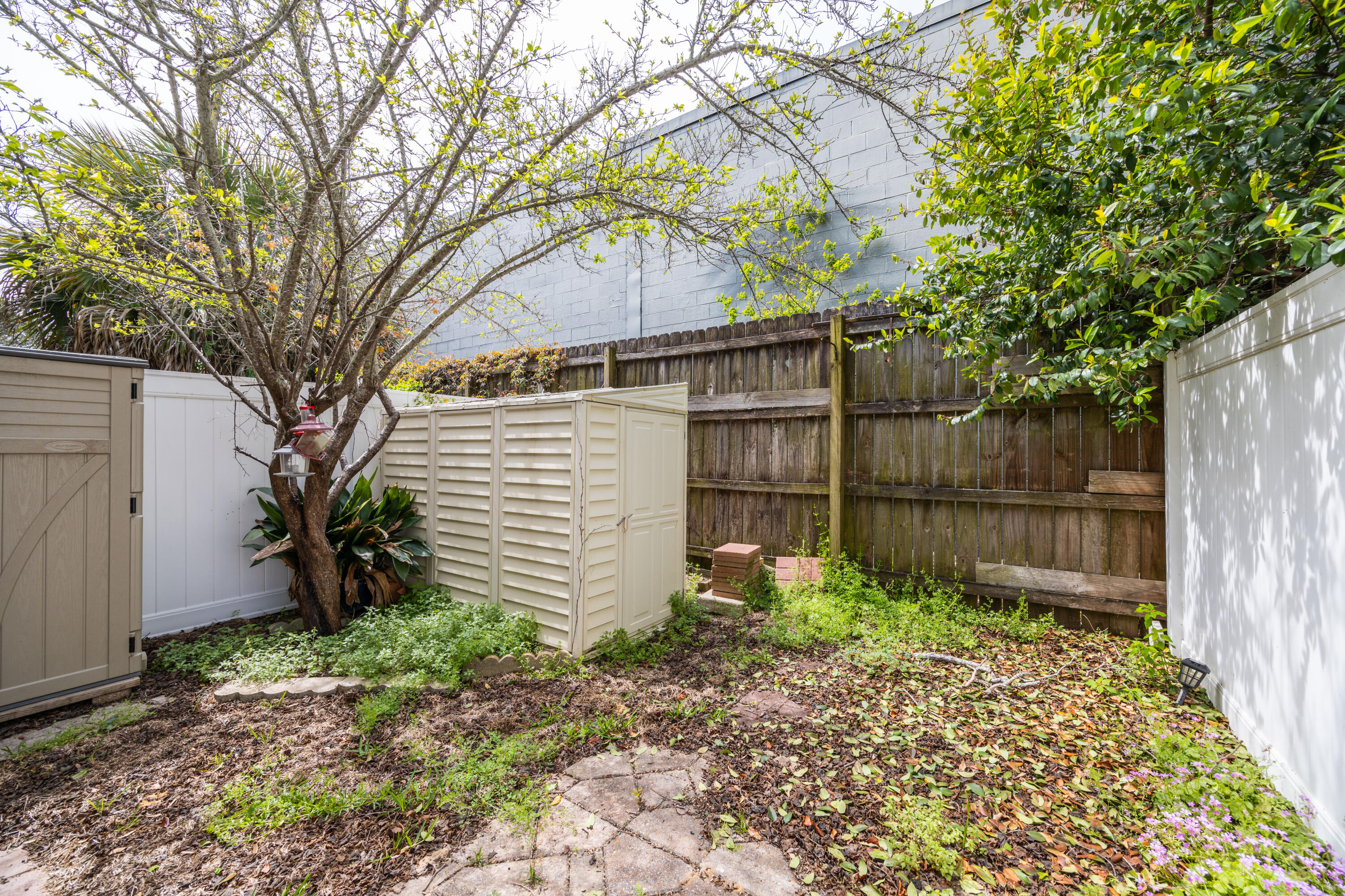 HARBOR T/H - Residential