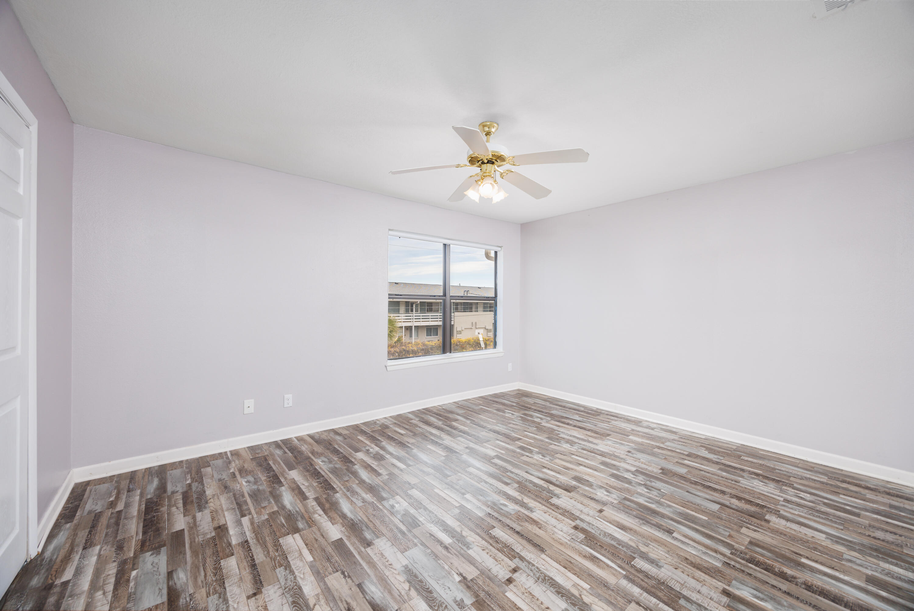 HARBOR T/H - Residential