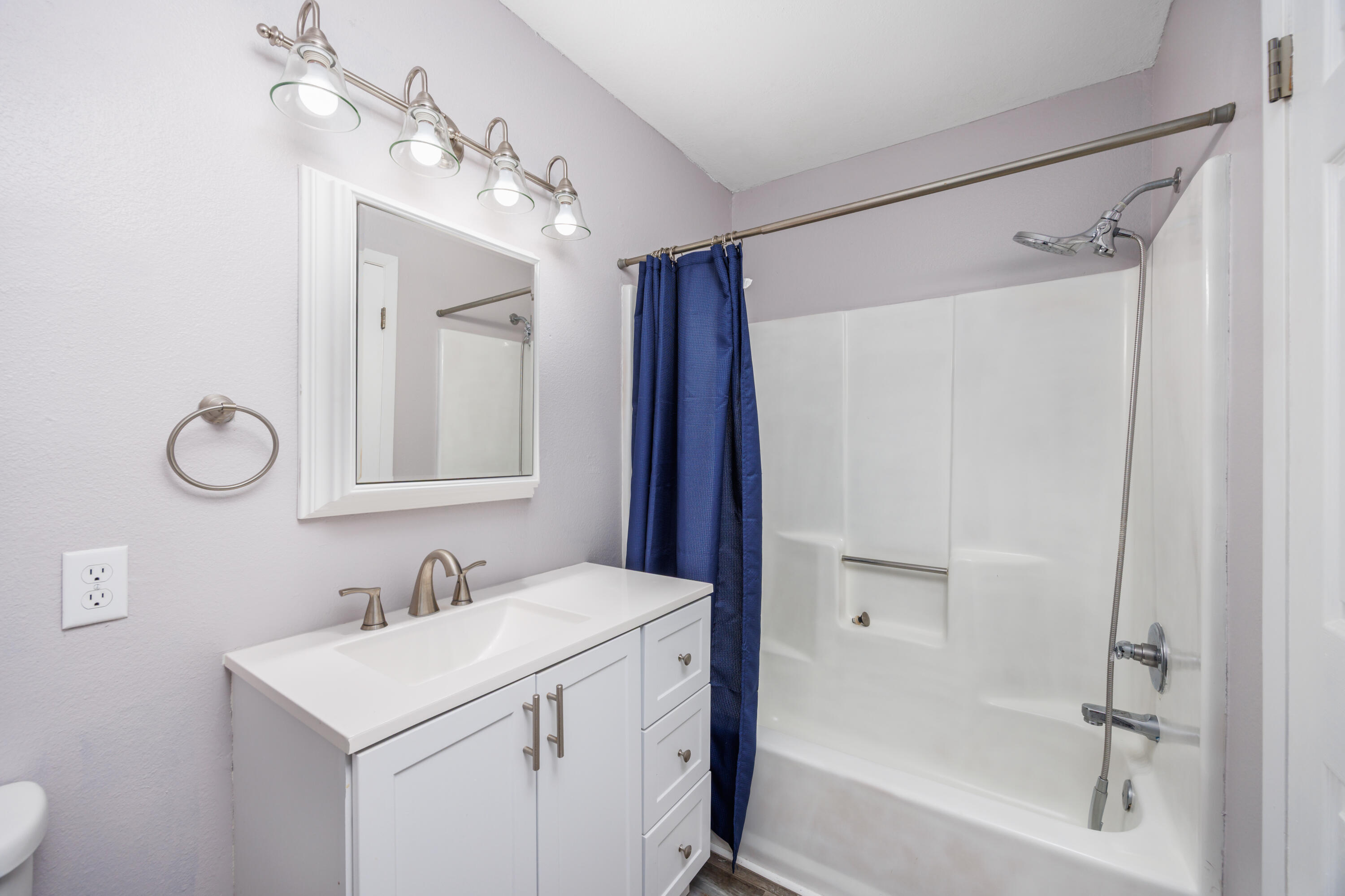 HARBOR T/H - Residential