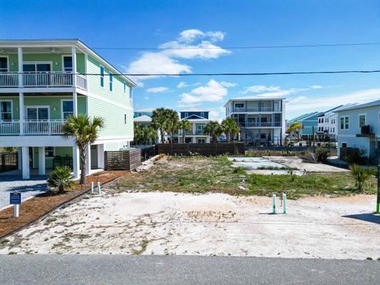 109 S 39TH ST # C, MEXICO BEACH, FL 32456 - Image a52e8fb1c8a9dc5692d7eefd2fd21657/3093862674