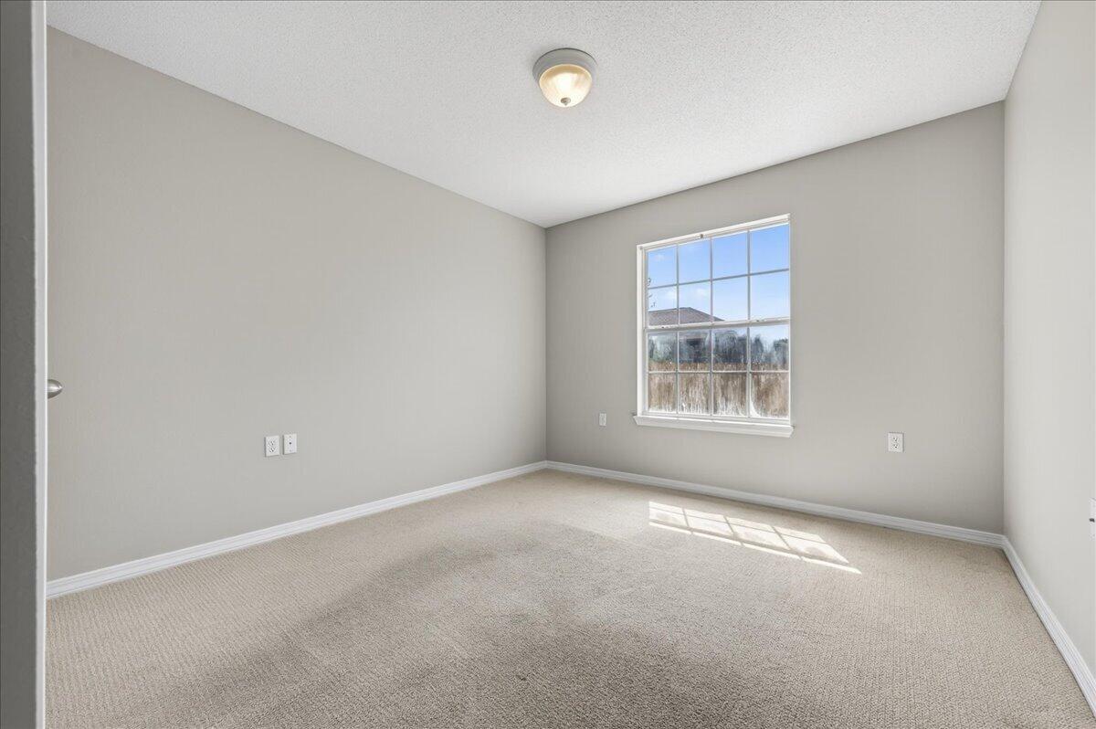 SHADOW LAKES - Residential