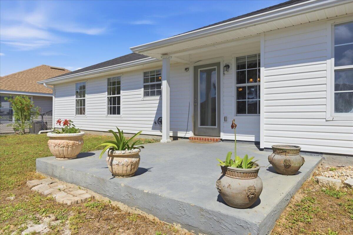 SHADOW LAKES - Residential