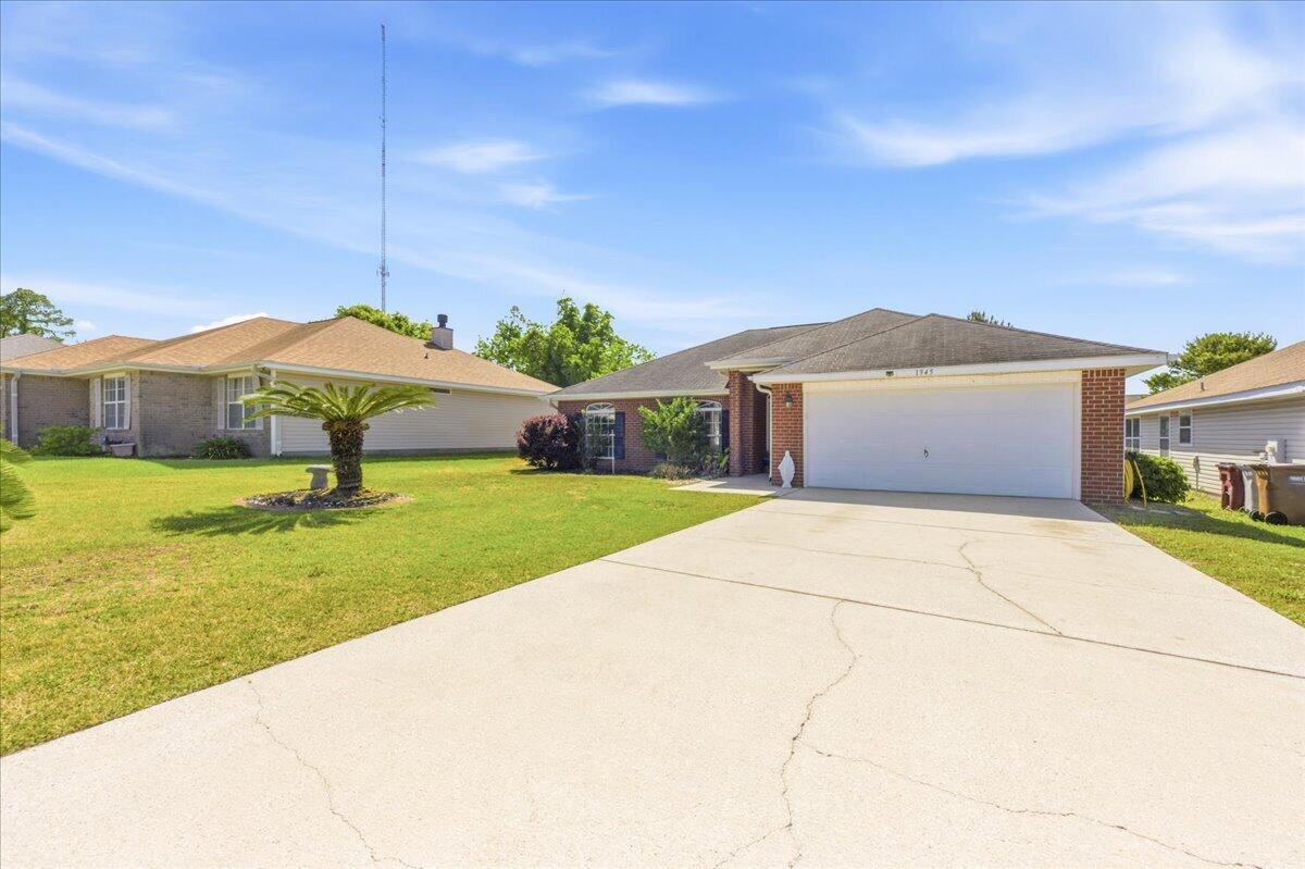 SHADOW LAKES - Residential