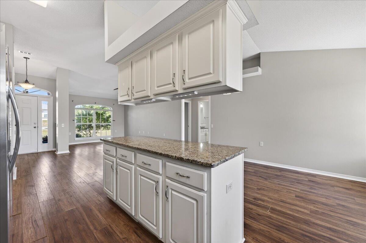 SHADOW LAKES - Residential