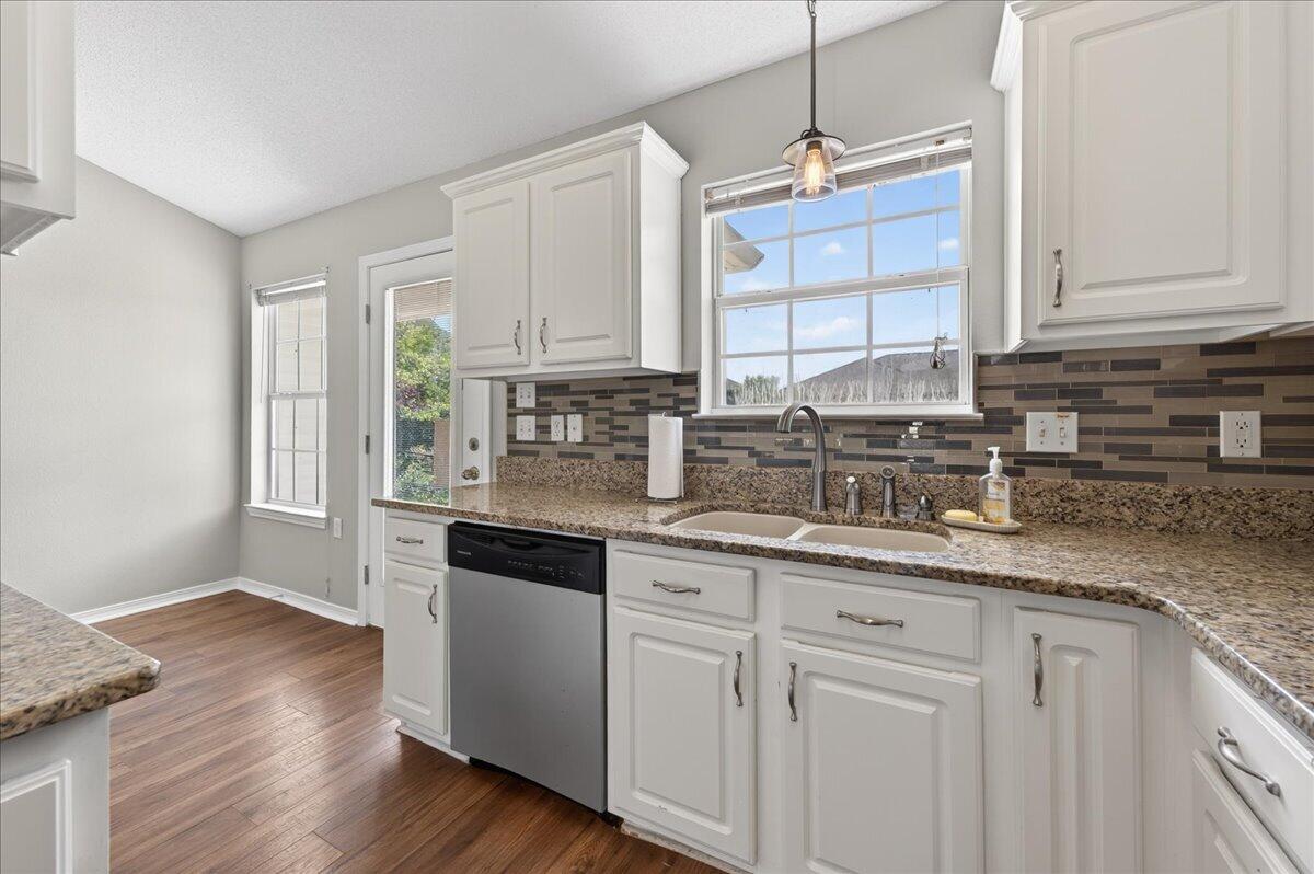 SHADOW LAKES - Residential