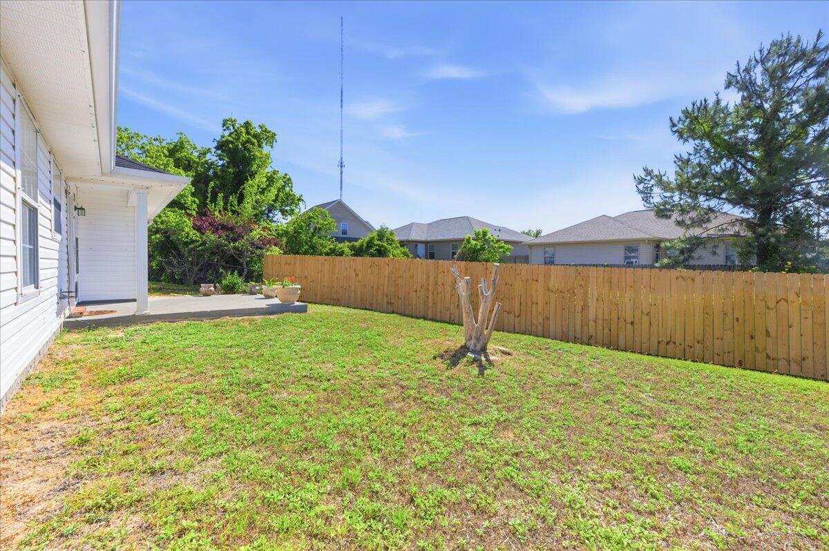 SHADOW LAKES - Residential