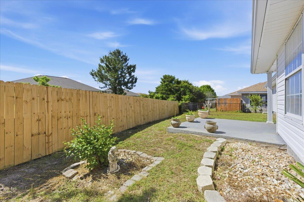 SHADOW LAKES - Residential