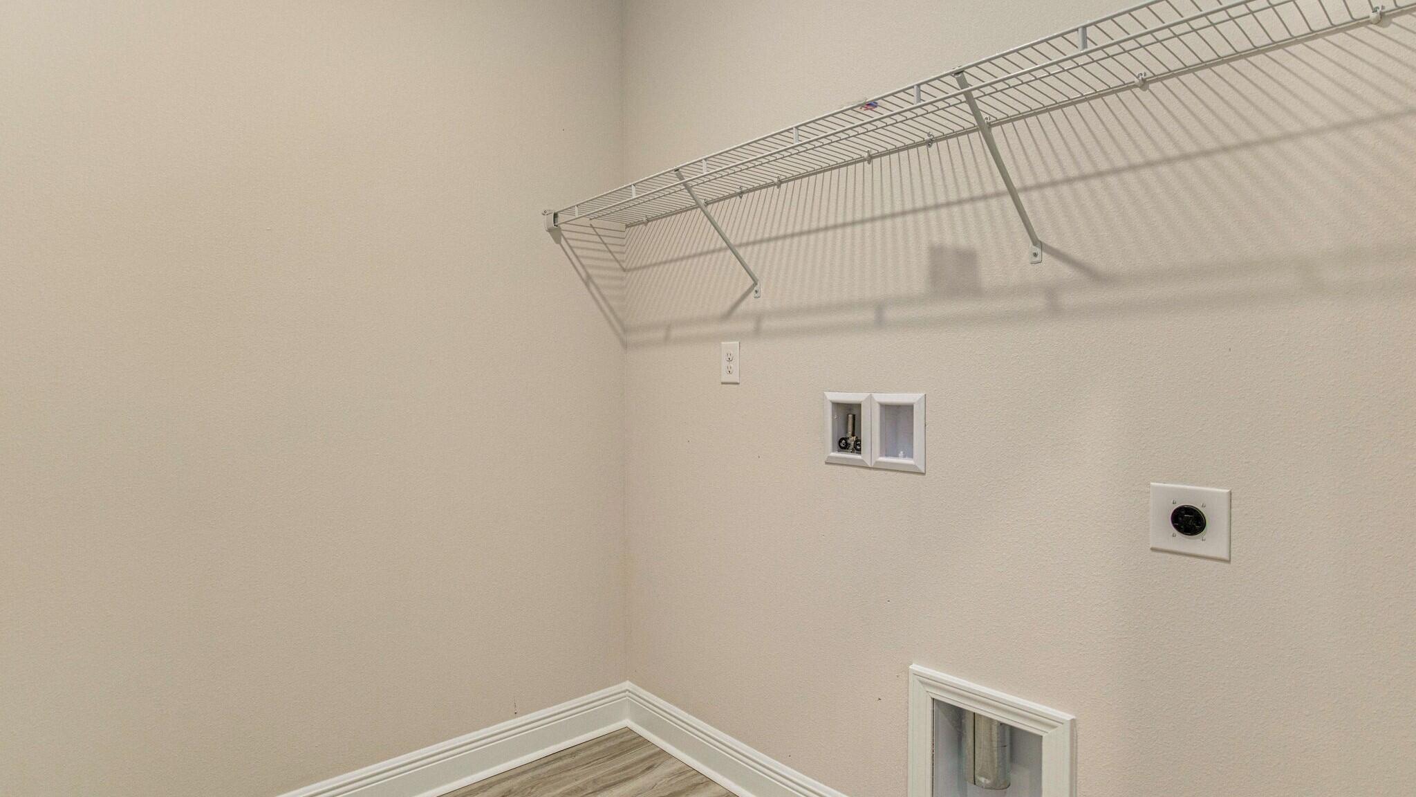 PLANTATION WOODS - Residential