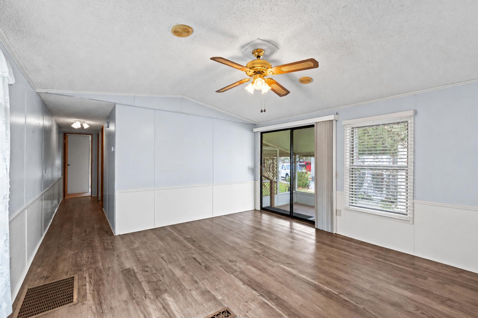 1623 Acre Circle