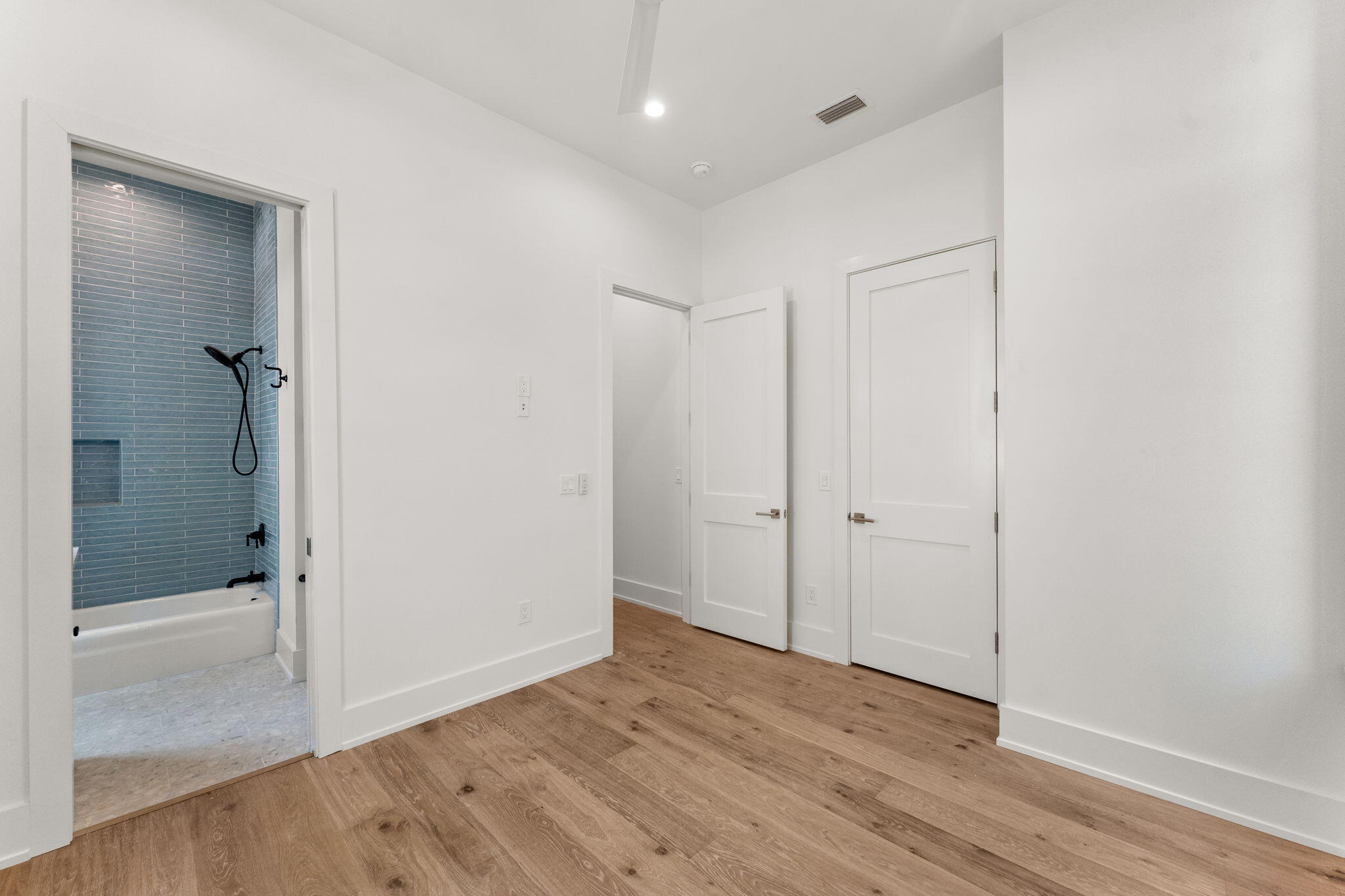 JASMINE DUNES - Residential