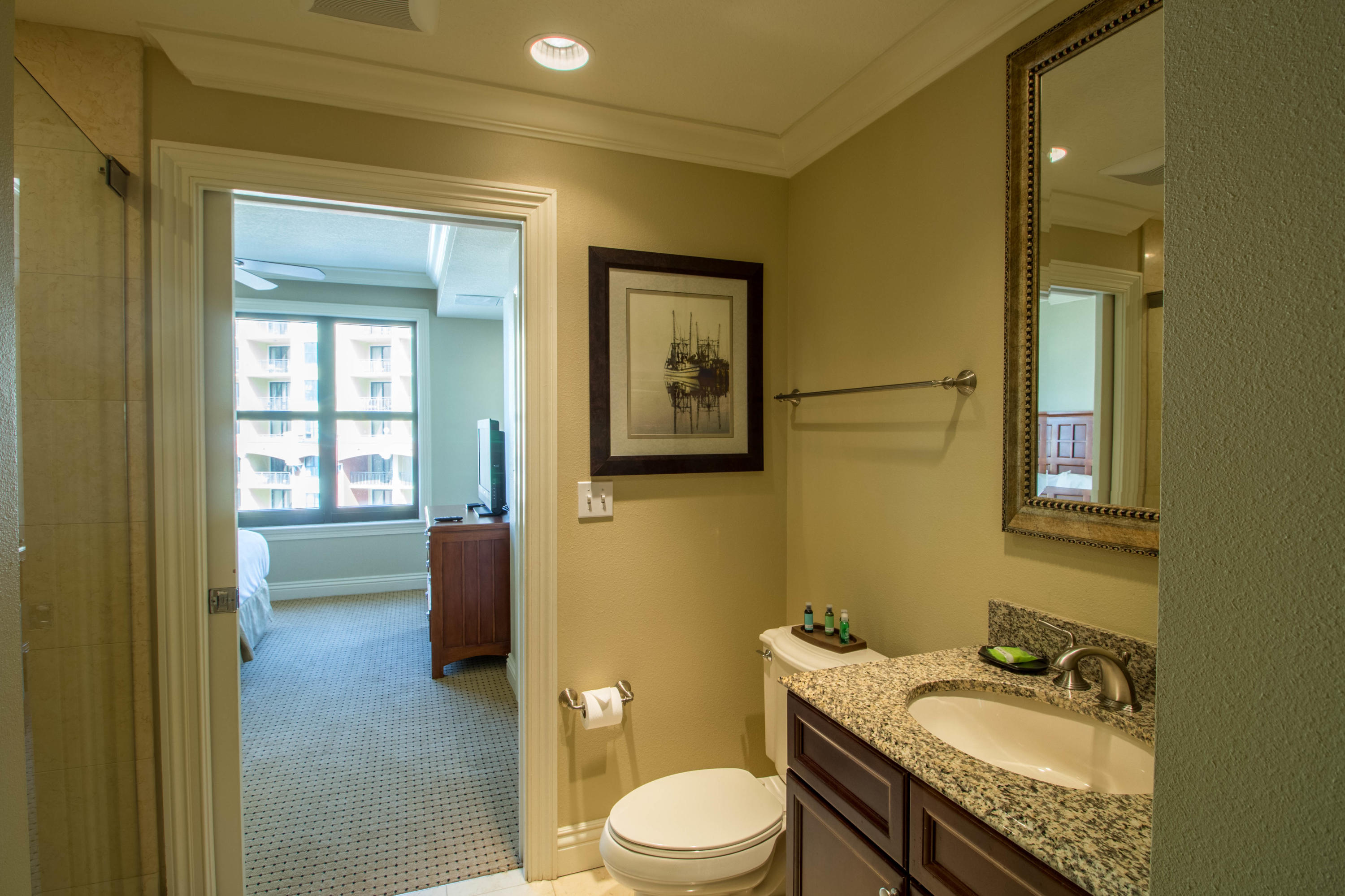 EMERALD GRANDE - Residential