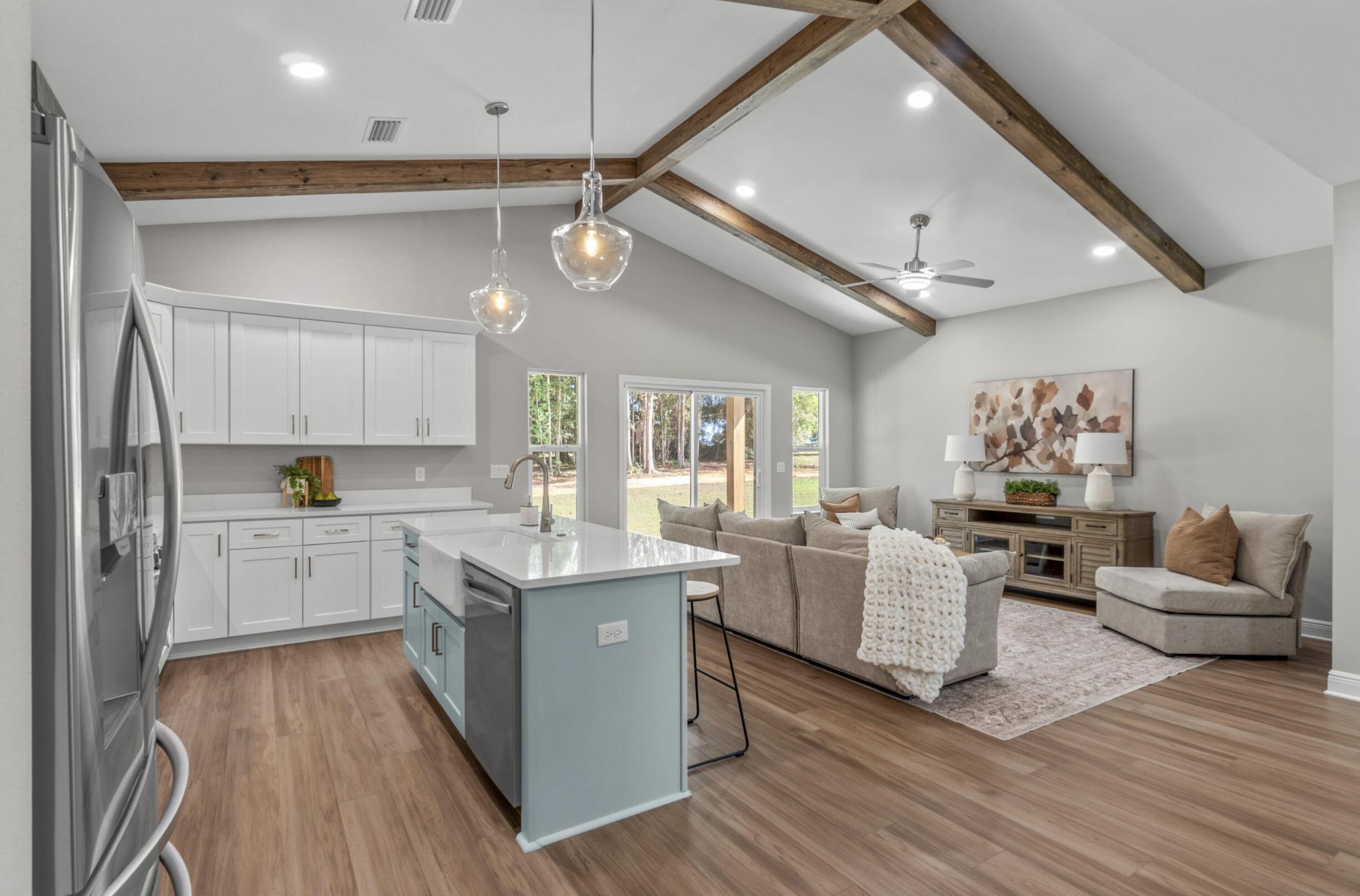 NAVARRE S/D 2ND ADDN - Residential