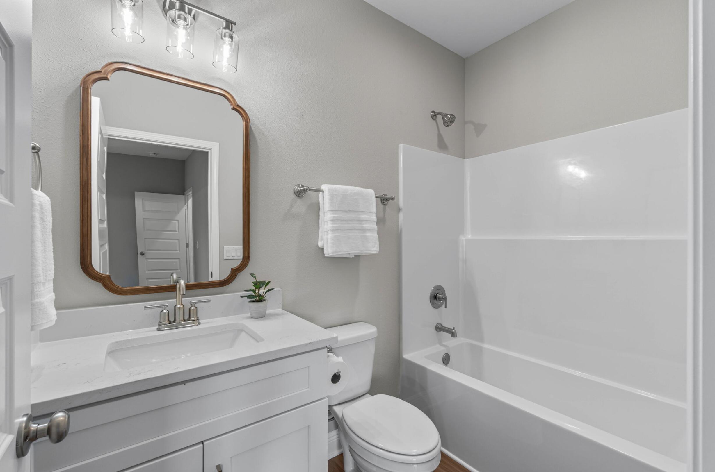 NAVARRE S/D 2ND ADDN - Residential