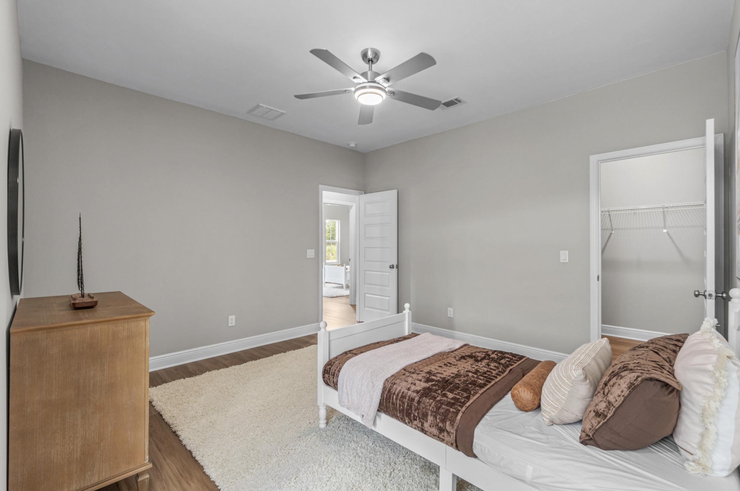 NAVARRE S/D 2ND ADDN - Residential